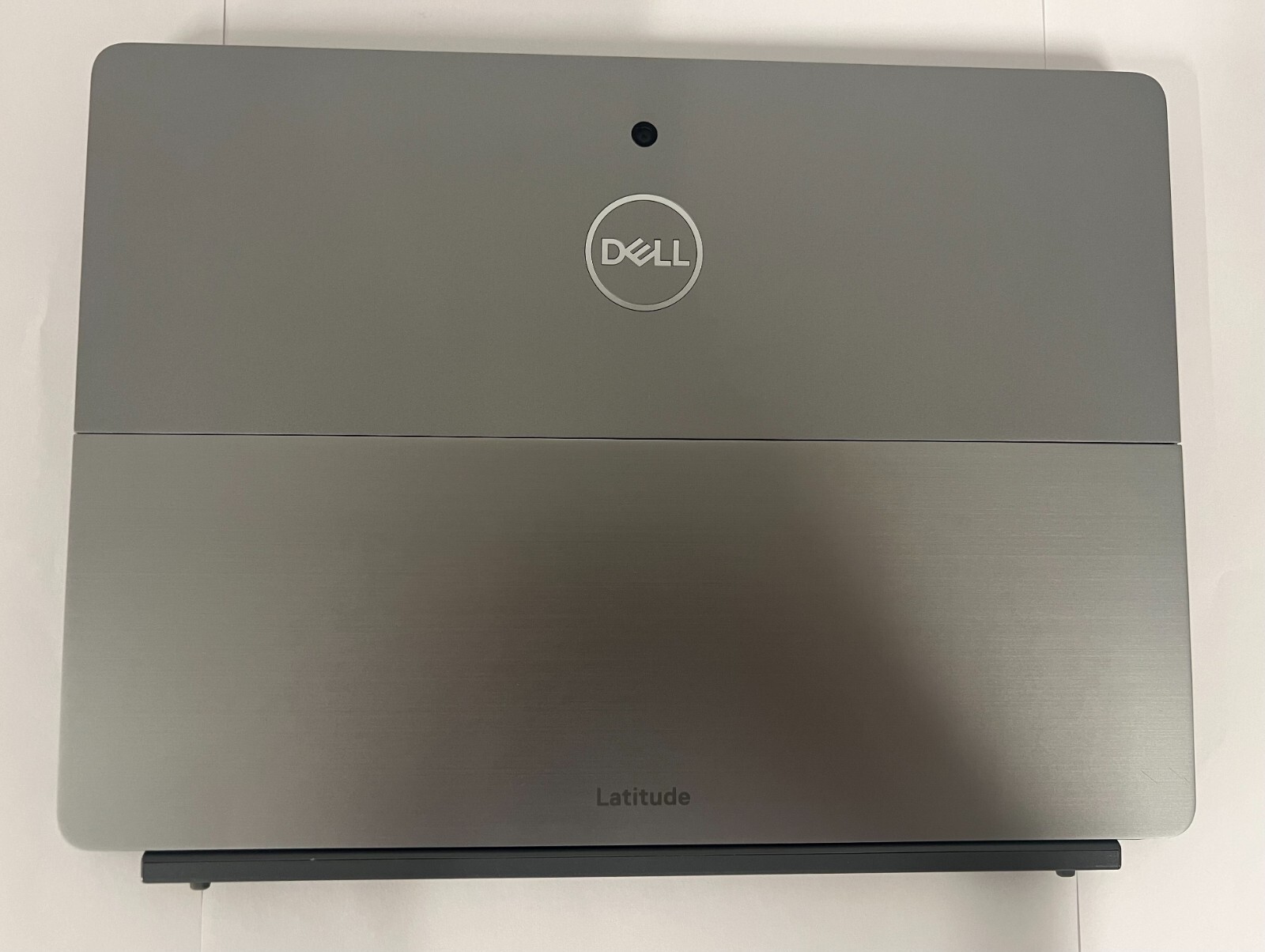 Dell Latitude 7200 2in1 12.3 i7-8665U Touch 16GB 256GB SSD Win11 Silver Keyboard