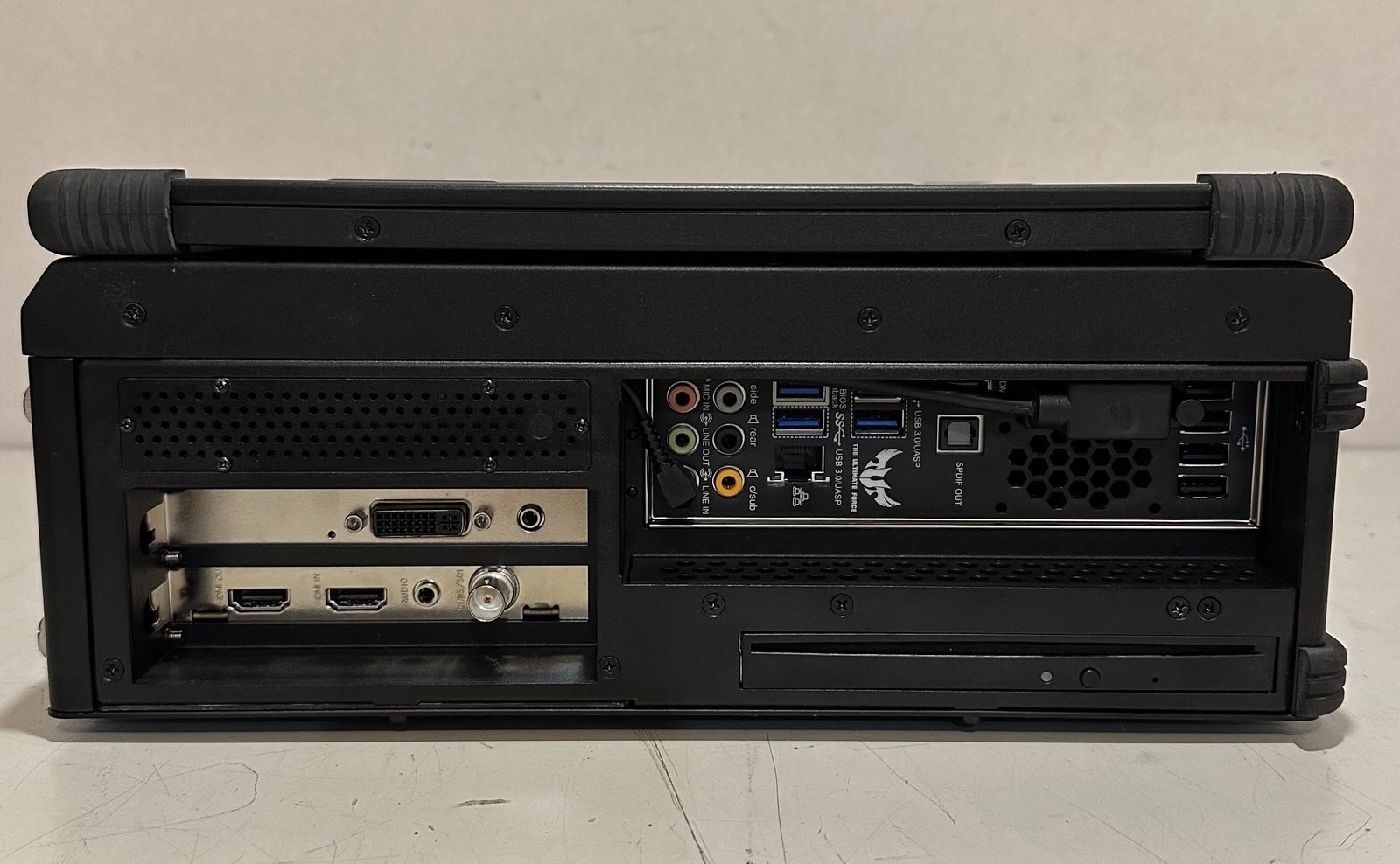 Acme Litepac Plus S200P Portable Station Robust Intel I7-4771 32 Gb Dvd