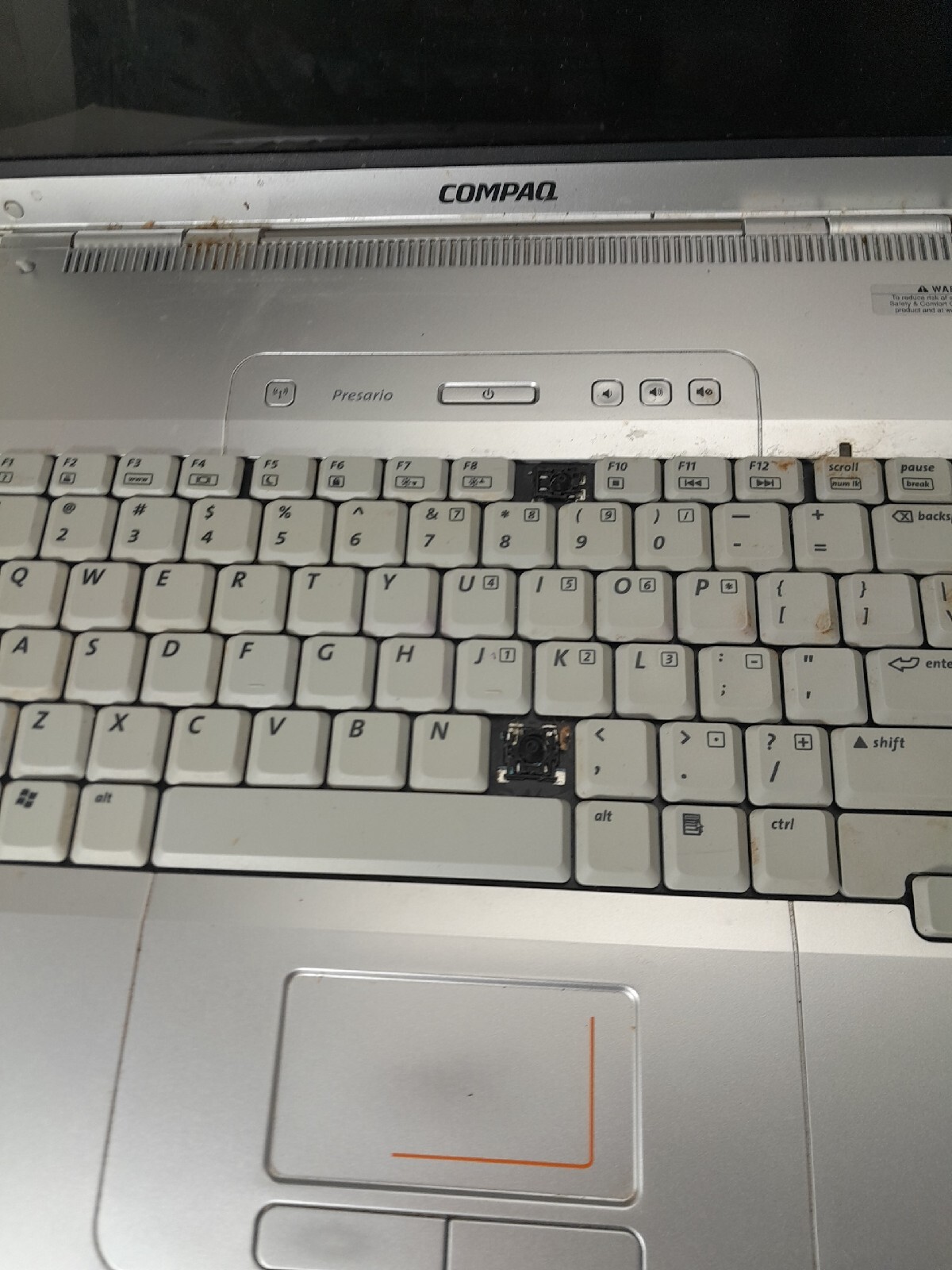 Compaq Presario M2000 Laptop 256mb Ram No HDD Untested AS IS PARTS OR REPAIR