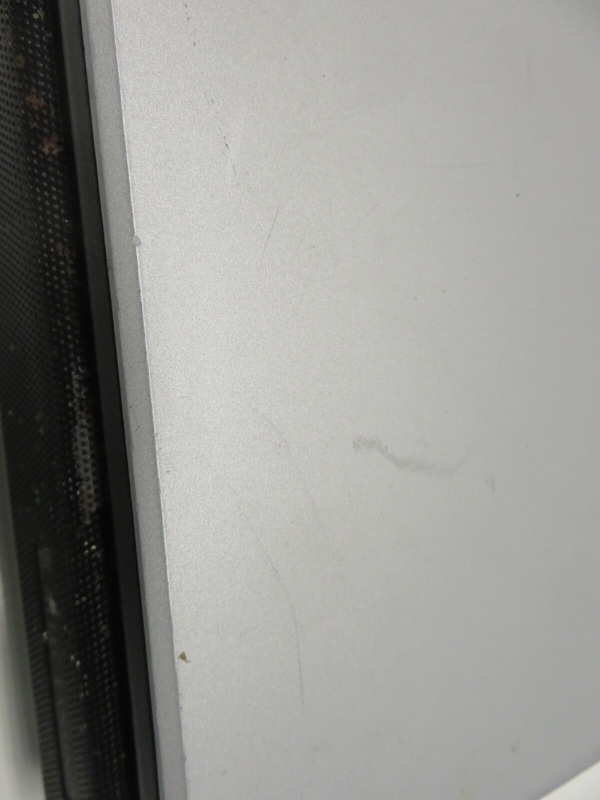 HP Pavilion DV5000 Intel T2300 1.66GHz 2 GB NO HDD No Batt