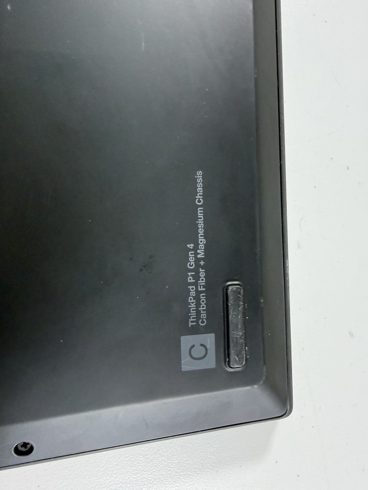 Lenovo ThinkPad P1 Gen 4 T1200 GPU 16″ i7-11850H 4GB RAM 256GB Win 11 Pro Read”