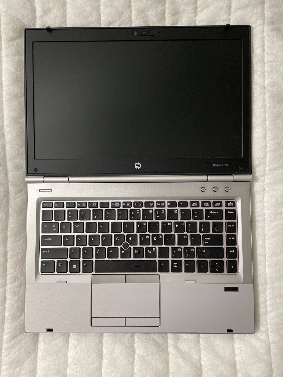 HP EliteBook 8470p i5-3320M 8GB 500GB 6.0Gb/s HDD HP EB 8470p 14″ 2.6GHz