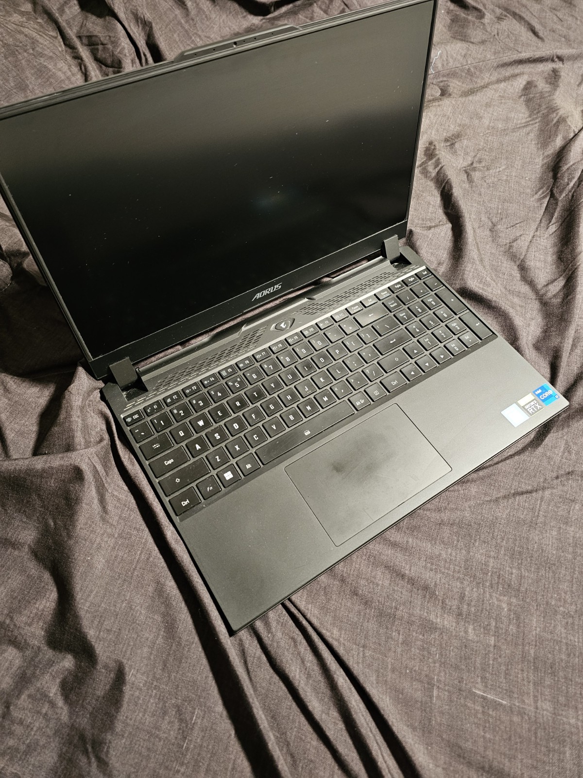 AORUS 15 15.6in Gaming Laptop i7 GeForce RTX Windows 11 Backlit Black