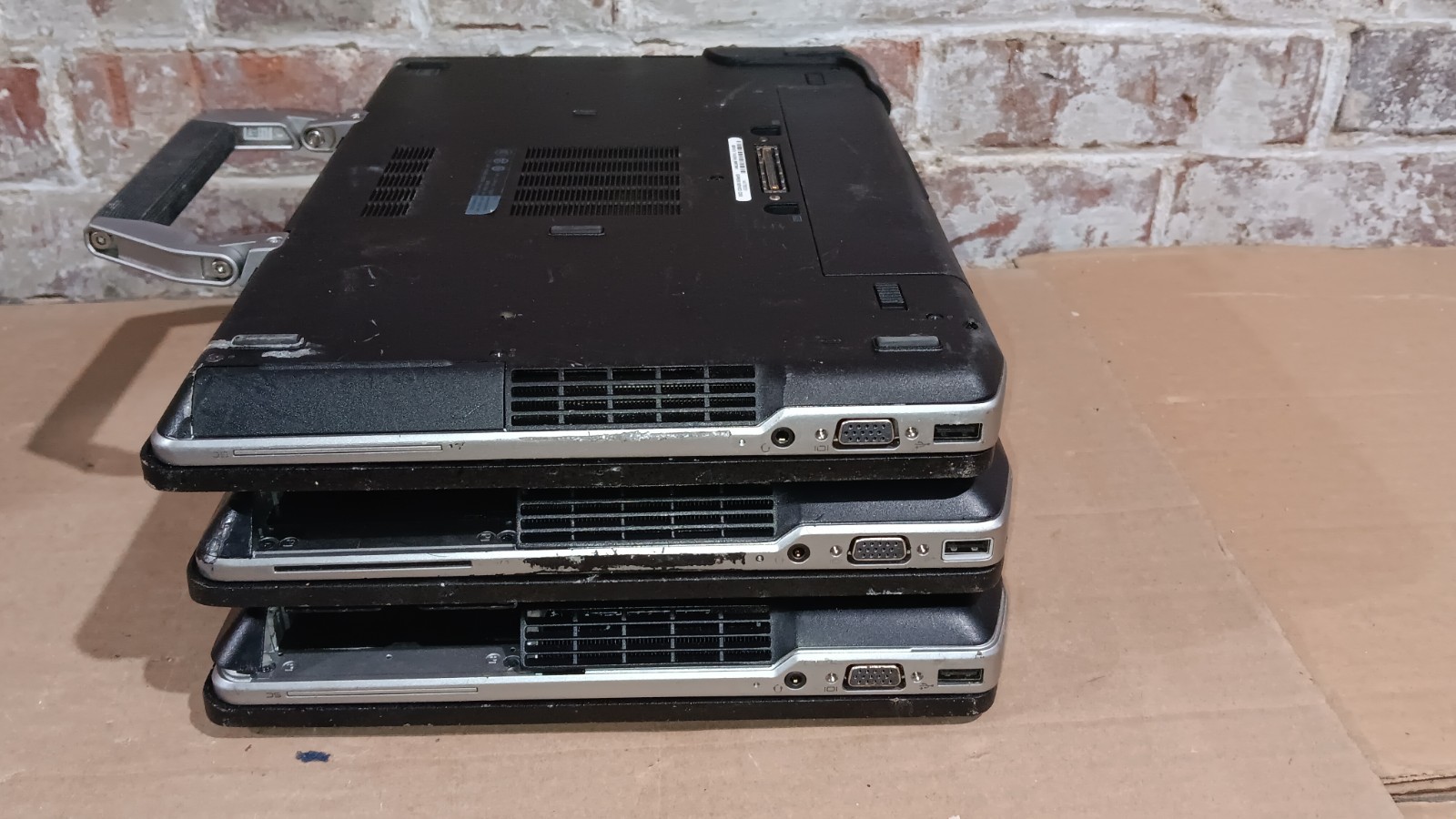 Lot of 3 Dell Latitude E6430 ATG E6420 Laptops Intel Core I5 CPU 14″ LCD Screen