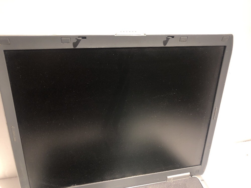 HP Compaq Presario 2100 Laptop Intel Celeron CPU 1gb RAM No HDD