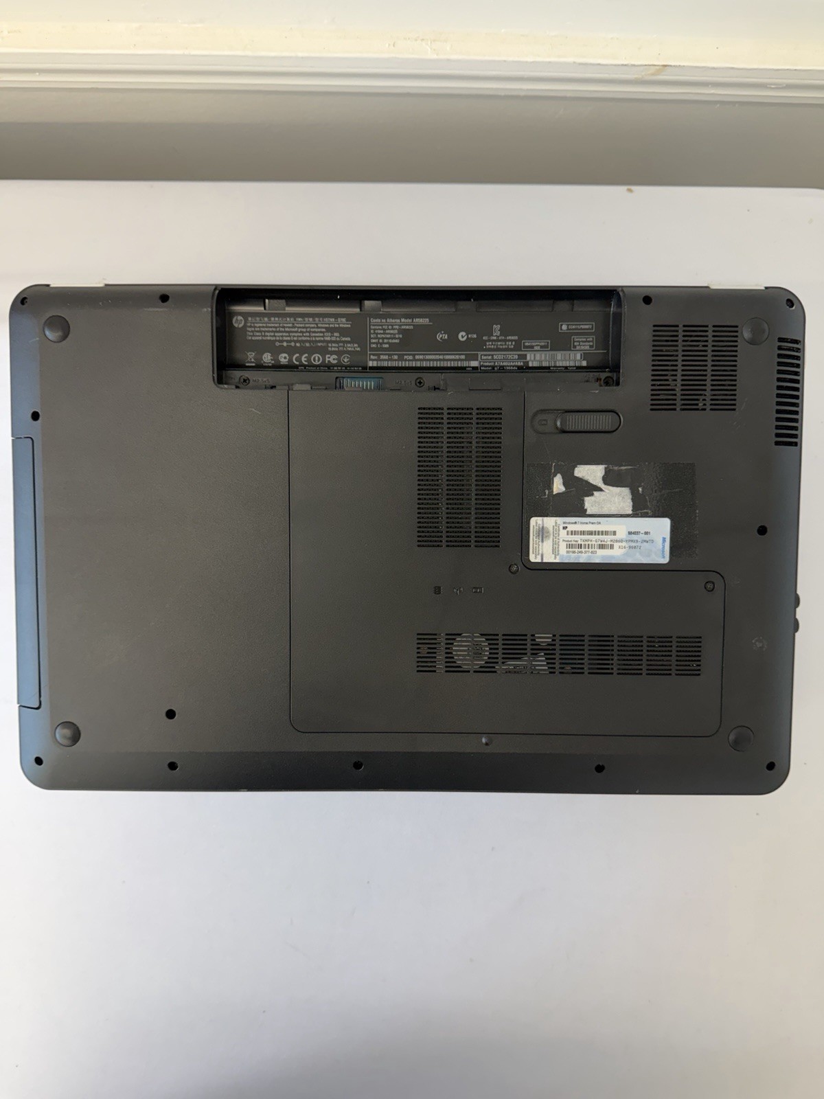 HP Pavillion g7 Laptop – Good Screen – AMD AG-3420M – RAM 8 GB – Read Des