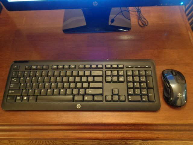 HP Pavilion P7 – 1517 CB Computer w/Beats Audio – AMD Radeon HD 7660D Graphics