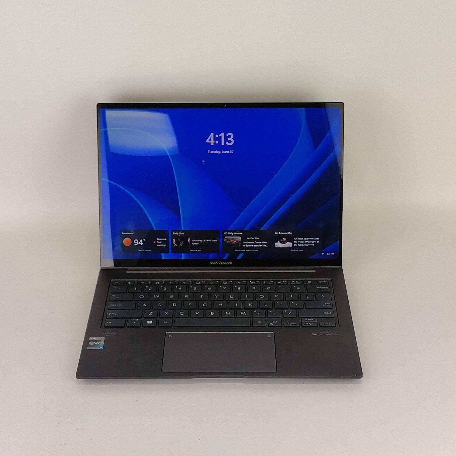 Asus Zenbook 14X Q420V 14.5″ i7-13700H 2.4GHz 16GB RAM 512GB SSD