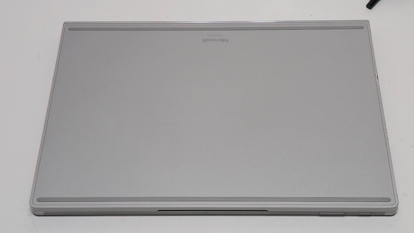 Surface Book 3 15″ (1899) i7-1065G7 32GB RAM 1TB SSD GTX 1660 GPU 6GB GDDR6