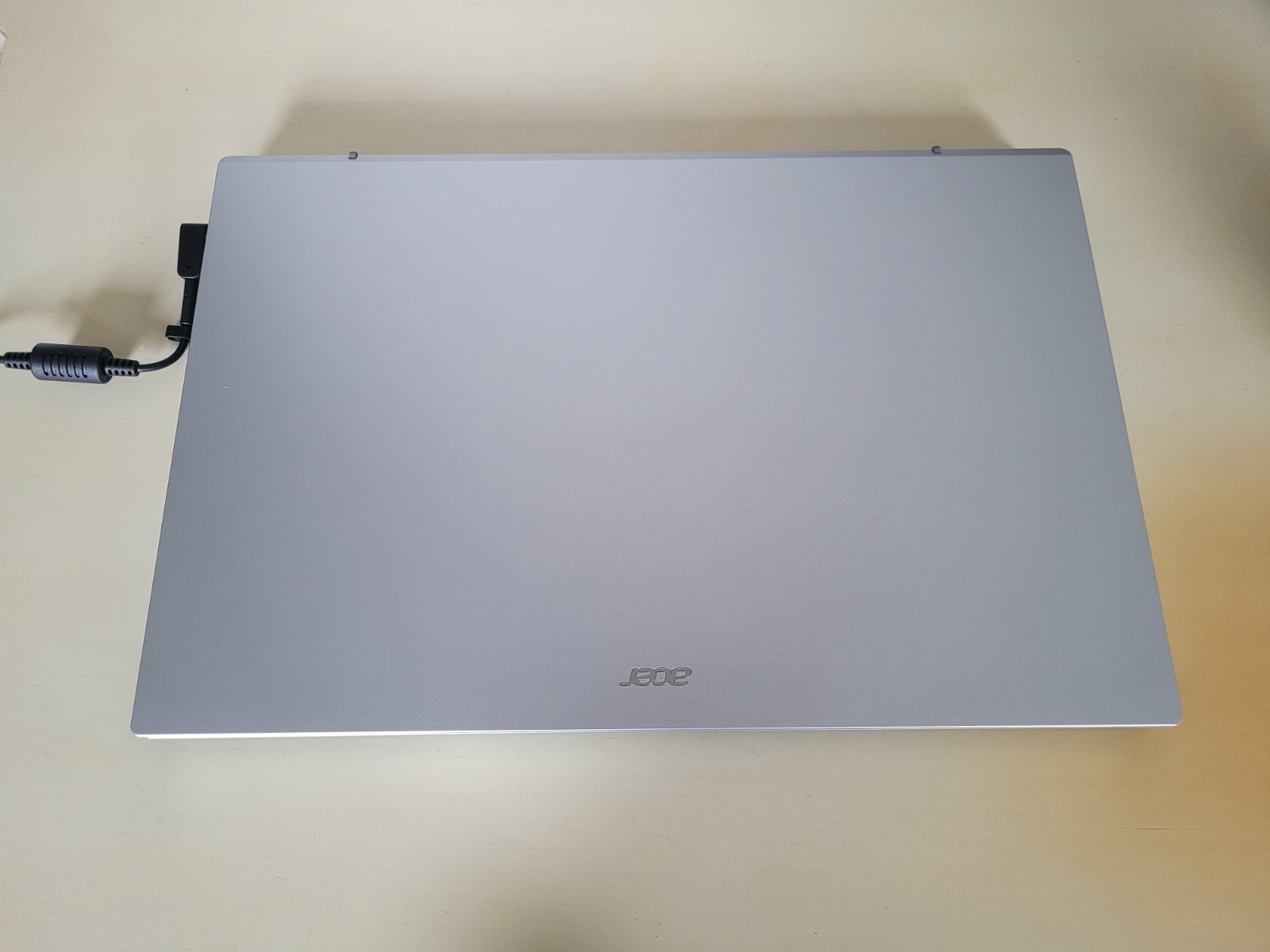 Acer Aspire 3 15 15.6″ FHD AMD Ryzen 7 5700U (8-Core) 2TB NVMe SSD 64GB RAM W11P