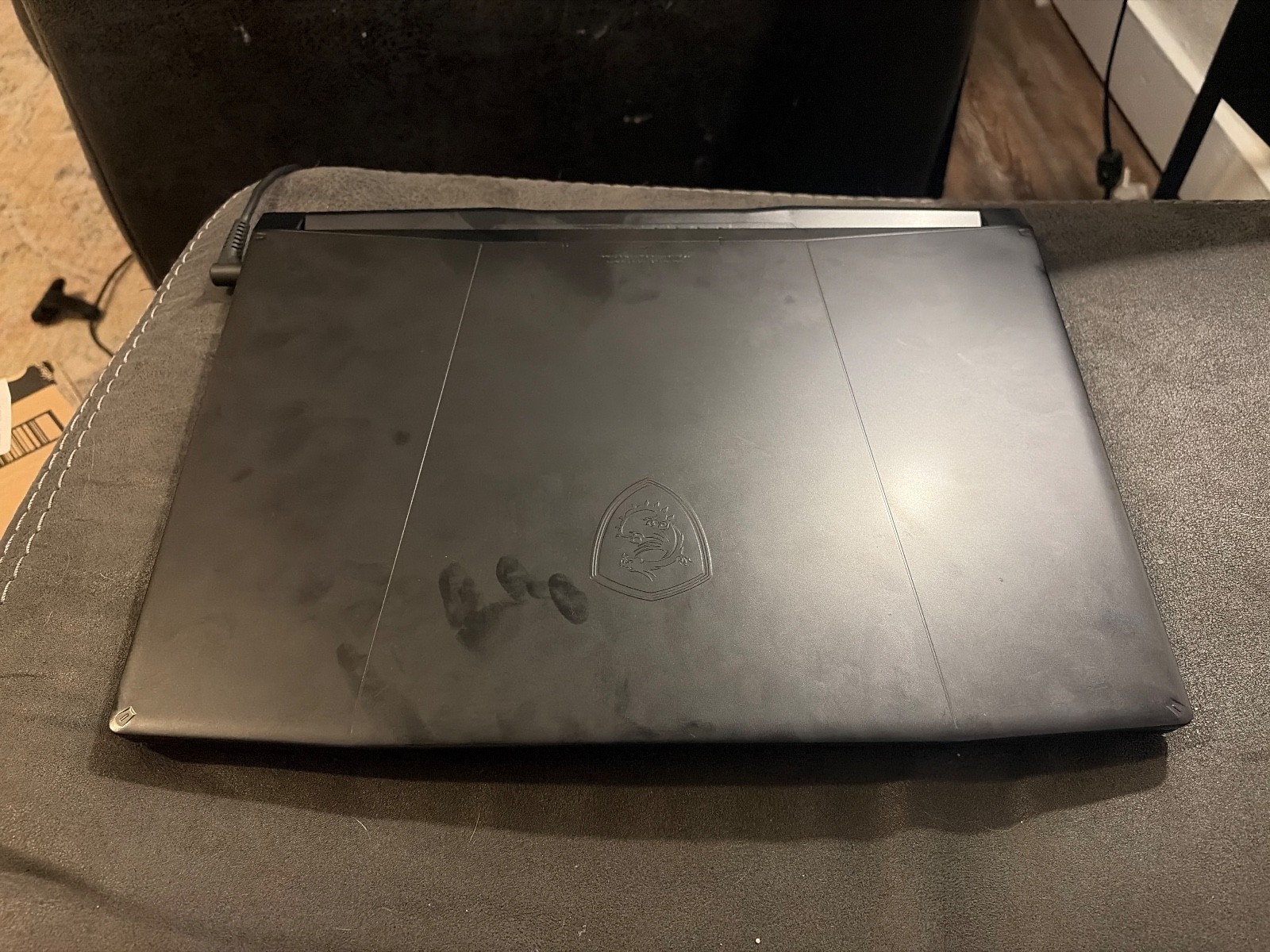 MSI Katana 15 B13V Win 11 Core i7-13620H 2.4GHz RTX 4050 16GB RAM 1TB SSD 15.6″