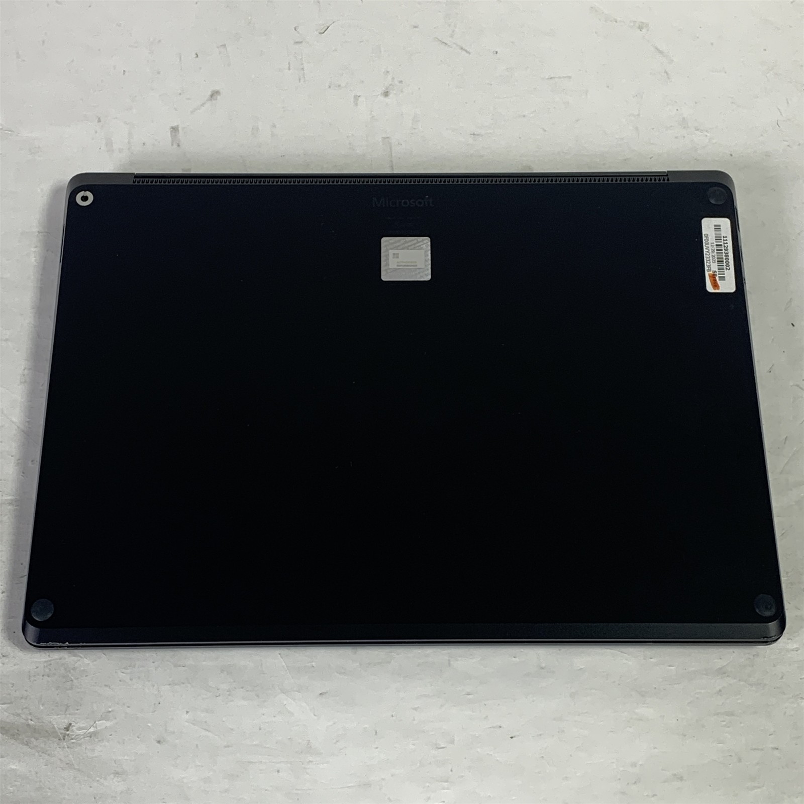 Microsoft Surface Laptop 5 1951 13.5″ i5-1245U 1.6GHz 16GB 256GB NVMe SSD -Win11