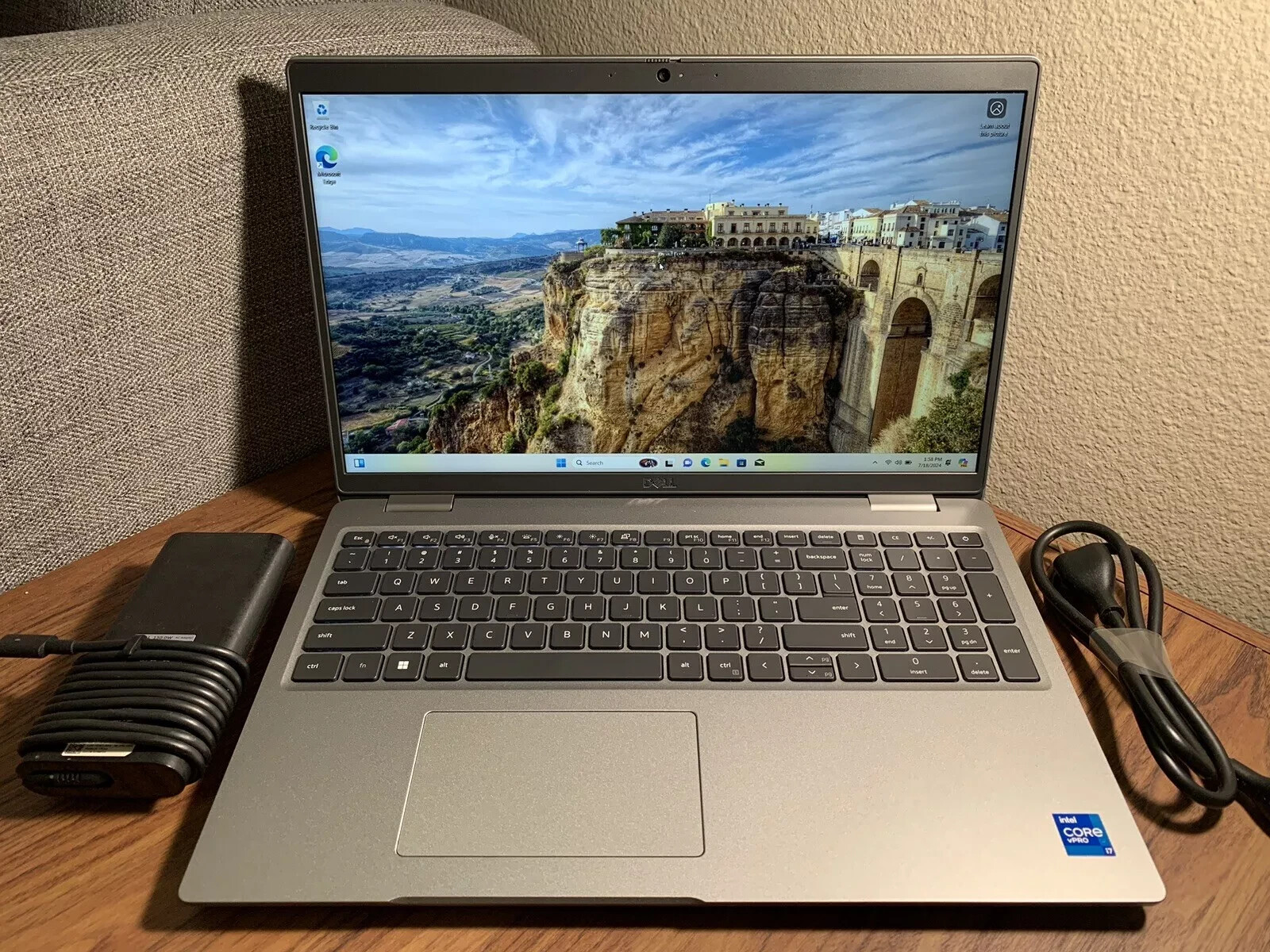 Dell Precision 3560 Laptop, i7-1185G7 11TH Gen, 16GB, 512GB, NVIDIA T500