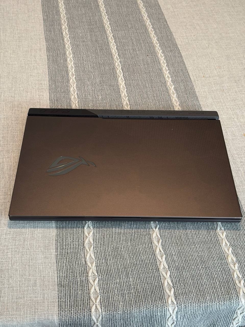 Asus Rog Strix G17 G713QR-ES96 17.3 Gaming Laptop/AMD R9 5900HX/RTX 3070 PARTS