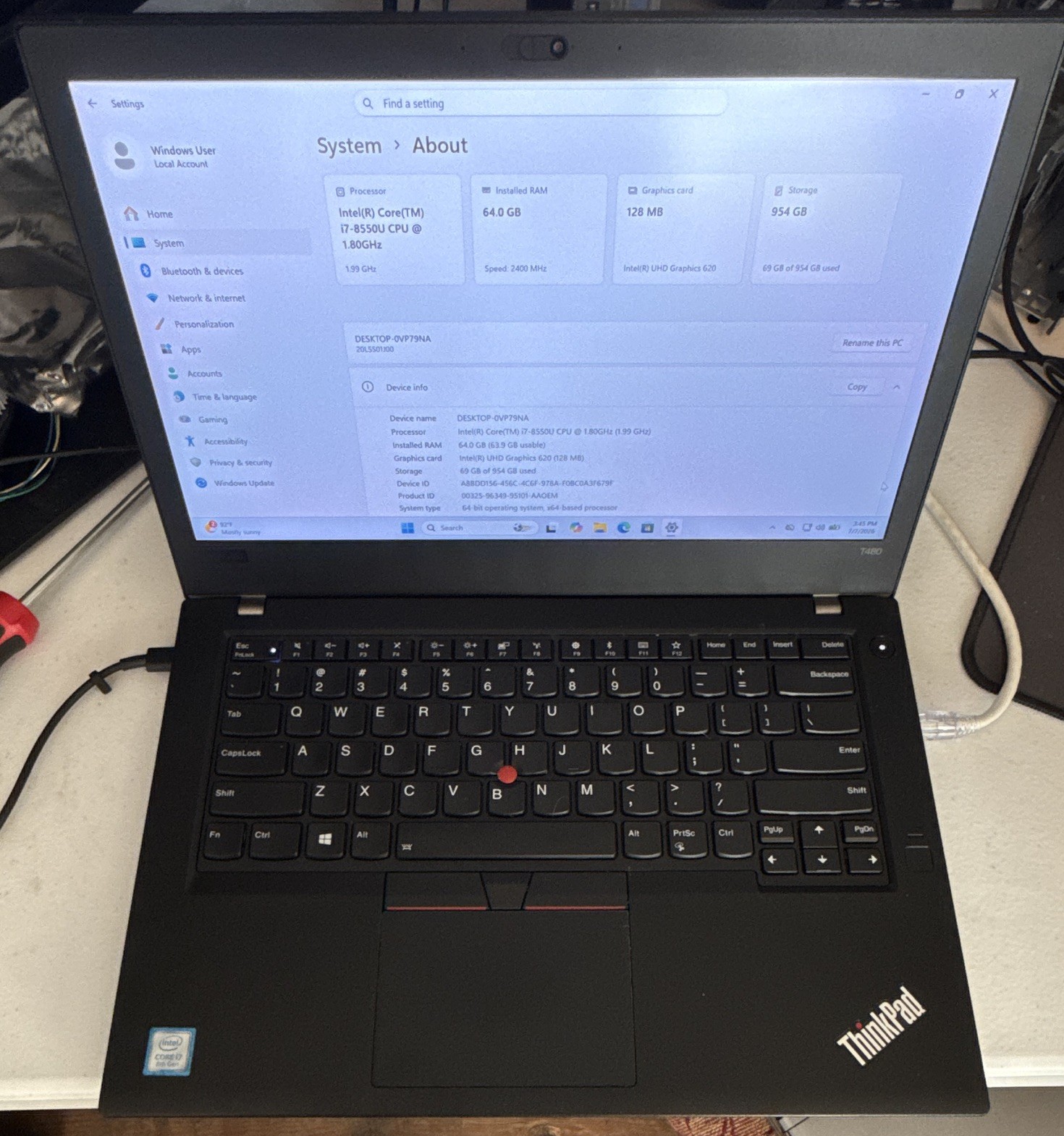 Lenovo ThinkPad T480 | i7-8550U | 64GB RAM | 1TB NVMe SSD | 14″ FHD | Win11