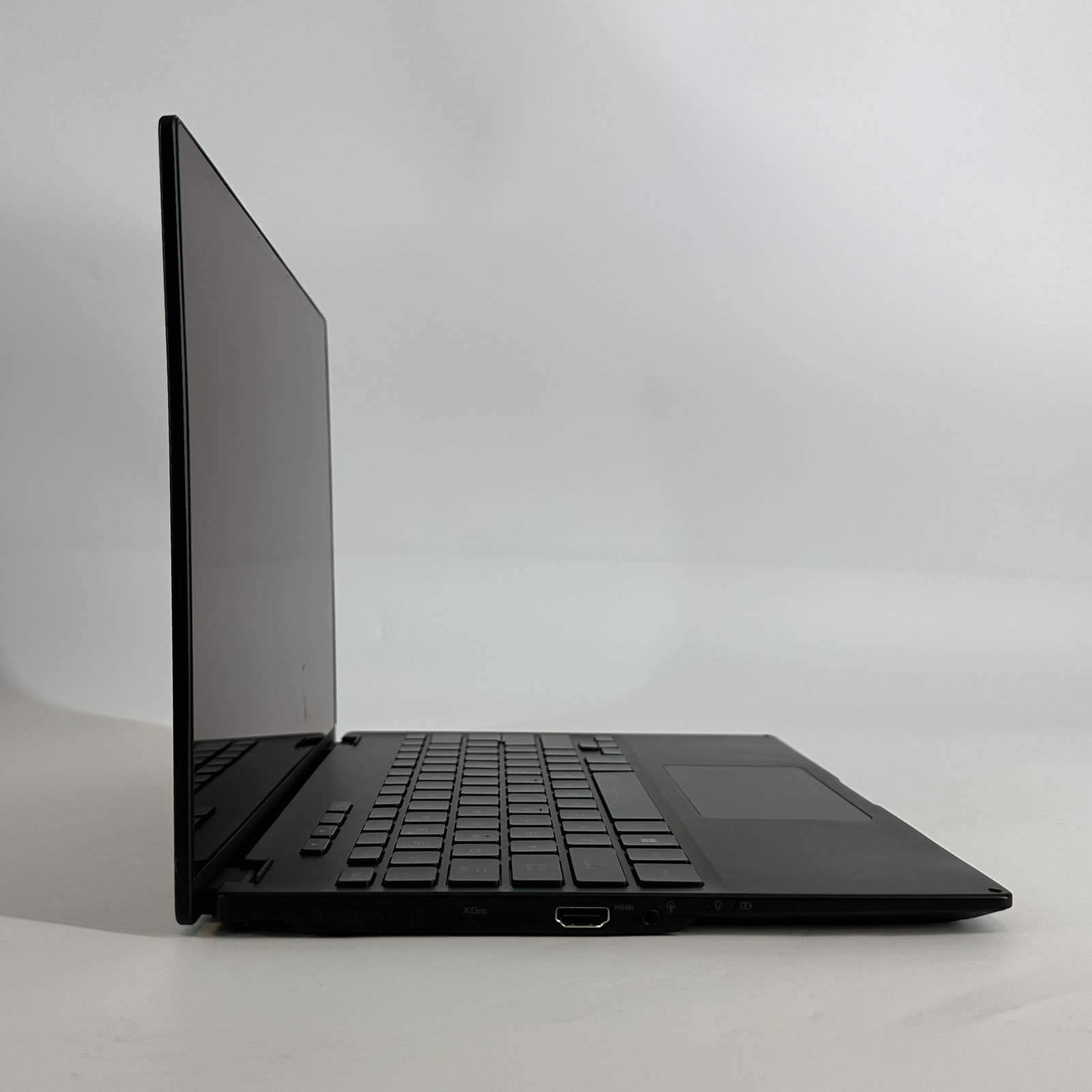 Asus ROG Flow X13 GV301 13 FHD+ TOUCH 3.3GHz Ryzen 9 6900HS 16GB 1TB RTX 3050 Ti