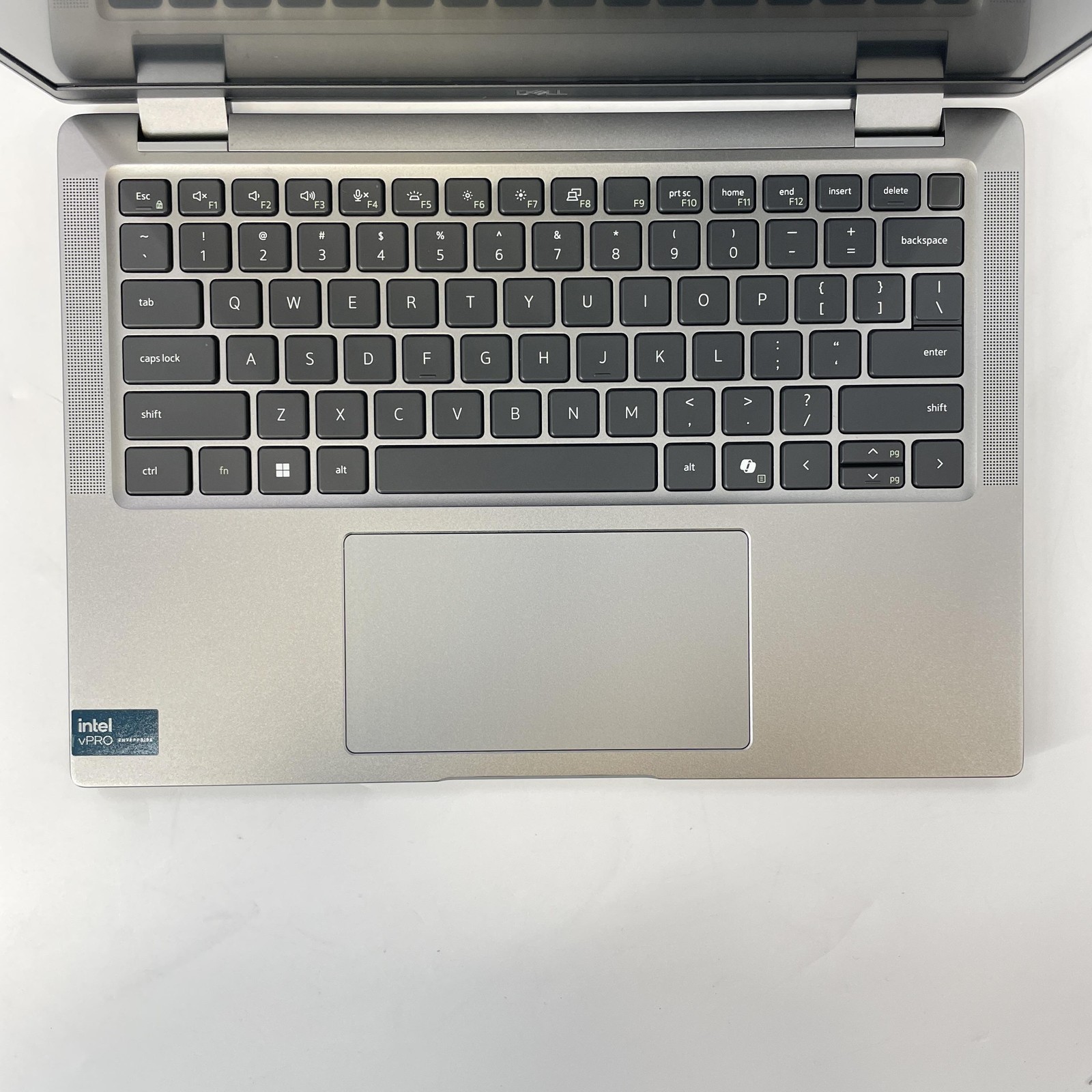 Dell Latitude 7450 14 Gray FHD+ 2.1 GHz Ultra 5 135U 16GB 256GB SSD Very Good