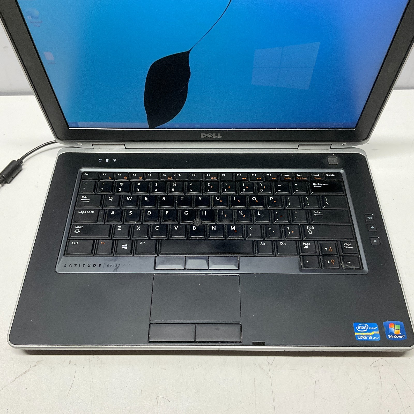Dell Latitude E6430 Intel Core i5-3340M 2.70GHz 4GB 320GB HDD Windows 10 READ