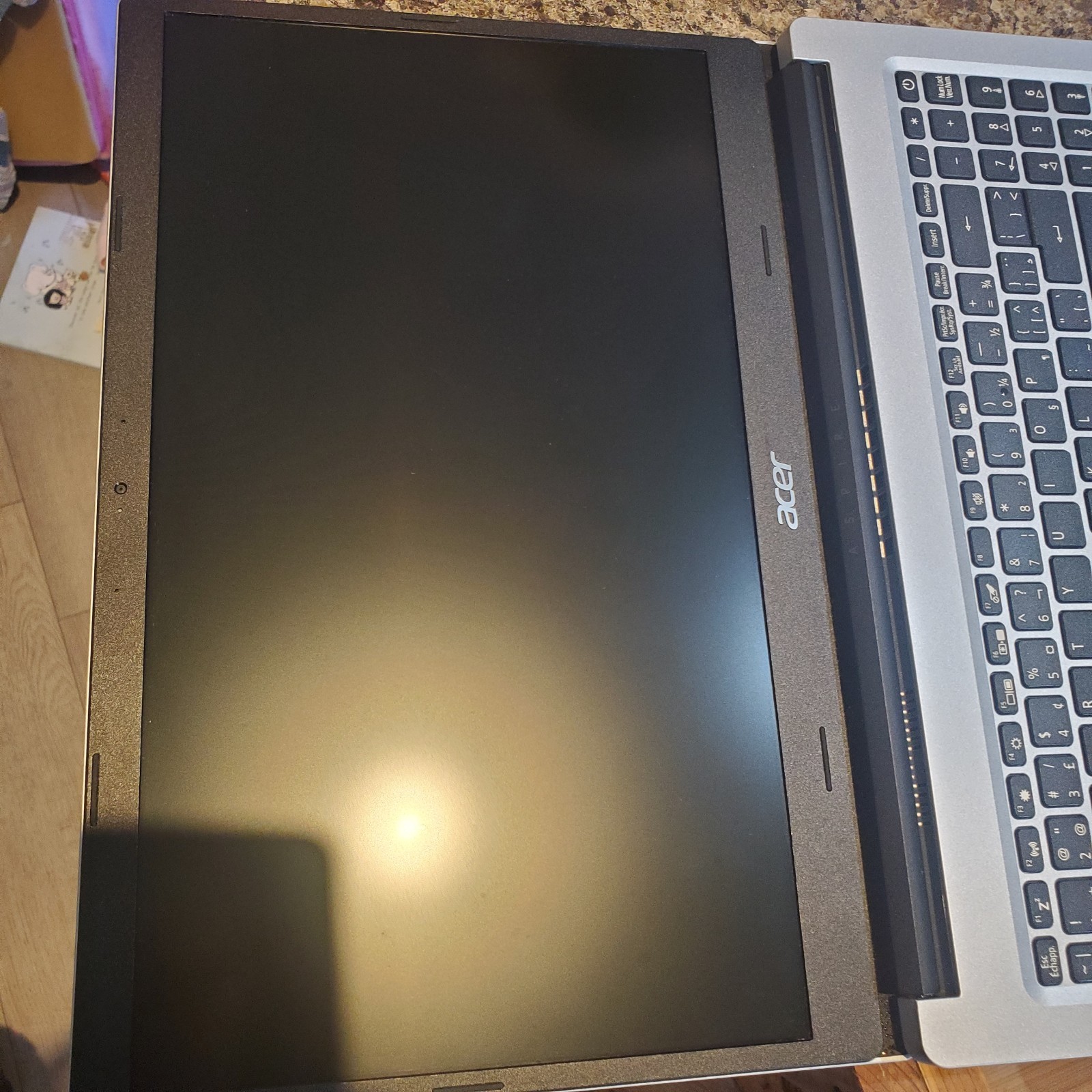 Acer Aspire 3 A315-23 Series 15.6″ (N18Q13) Laptop *FOR PARTS* (Near Mint)