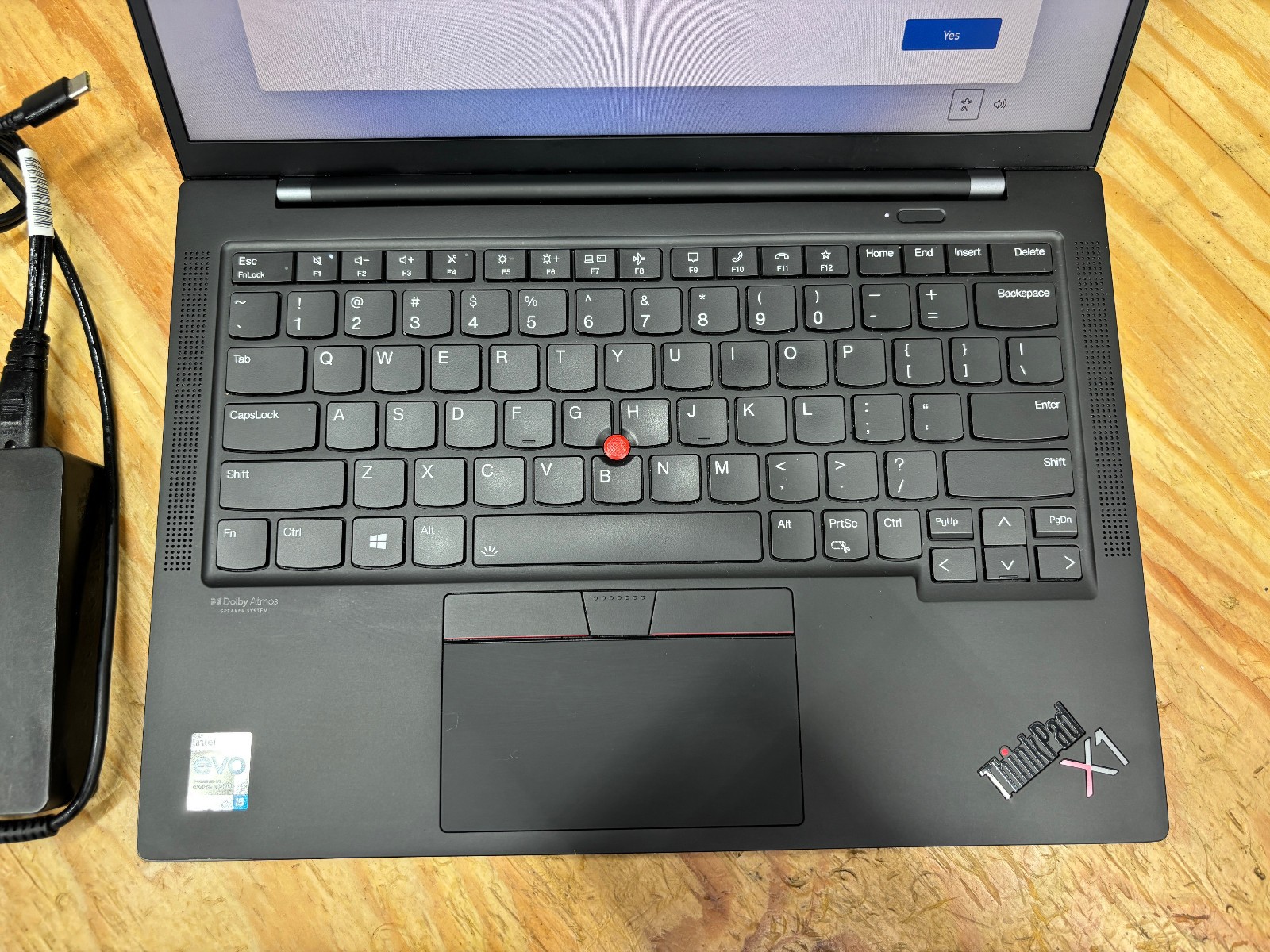 Lenovo ThinkPad X1 Carbon Gen 9 14 i5-1145G7 16GB 512GB SSD Win11 Pro Touchscrn