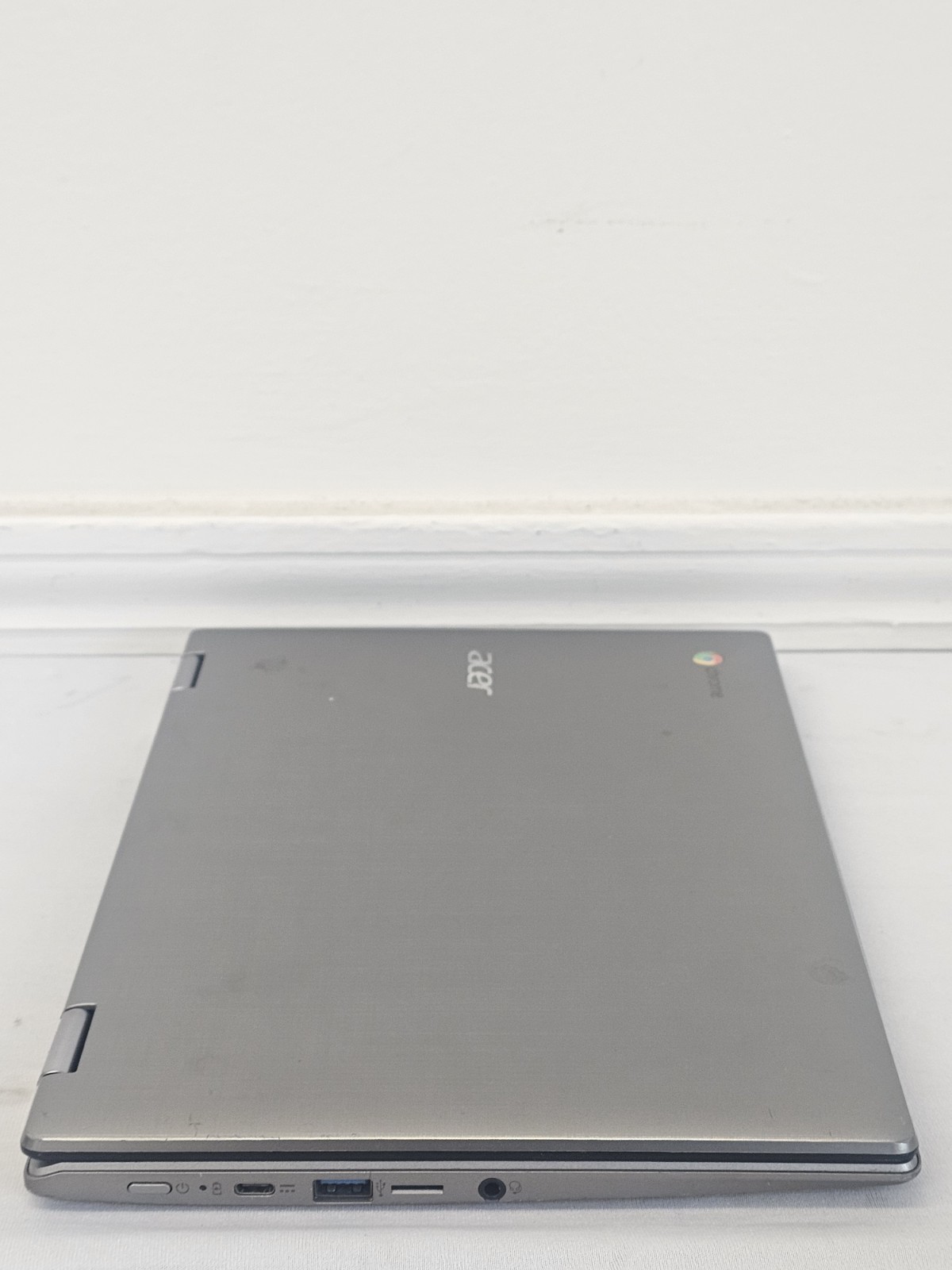 Acer Chromebook Spin 11 Laptop – Intel Celeron N3350 – 4GB RAM – 32GB SSD – READ