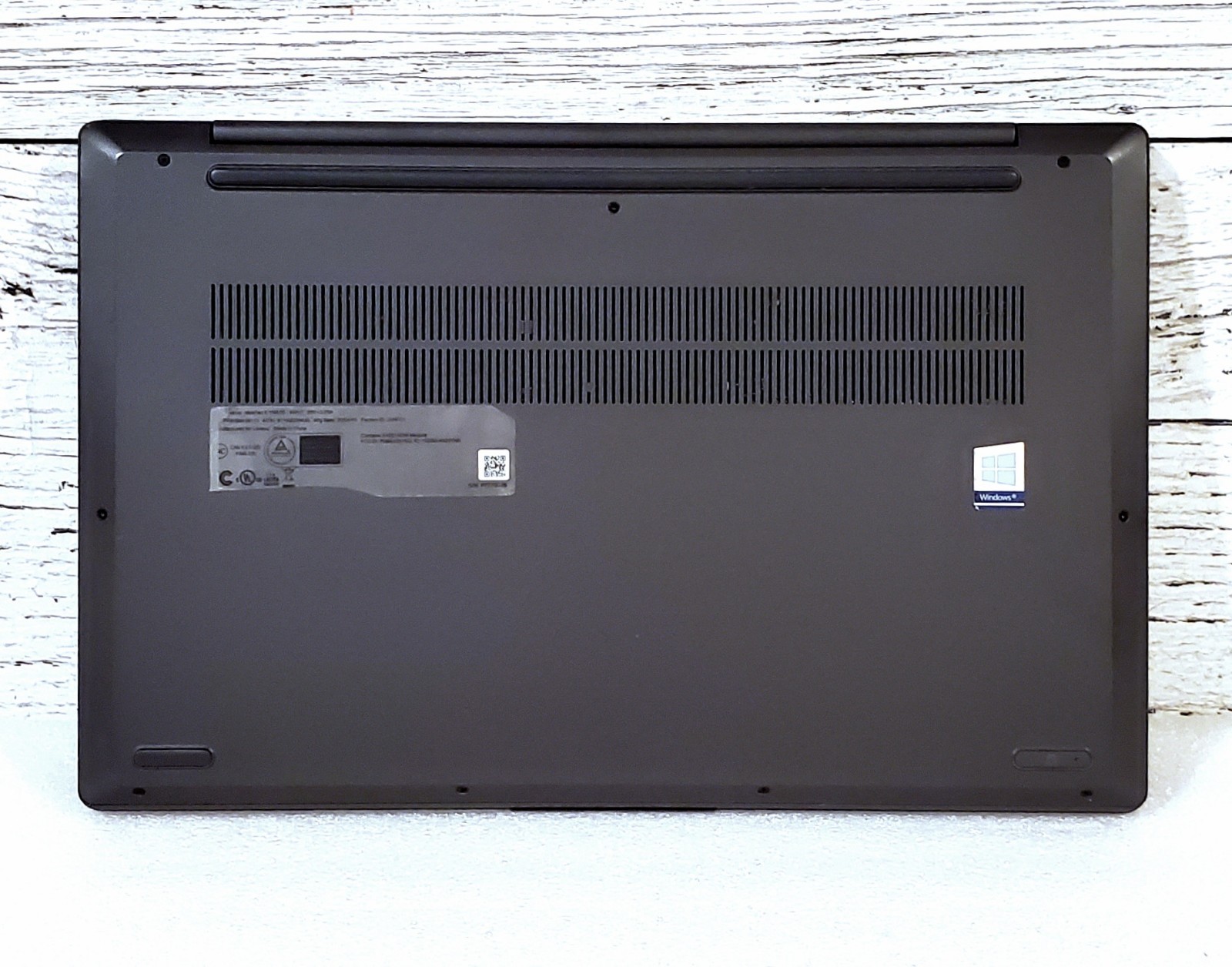 Lenovo IdeaPad 5 15.6″ Intel i7-1065G7 8GB 256GB SSD Touch Screen W10 Laptop