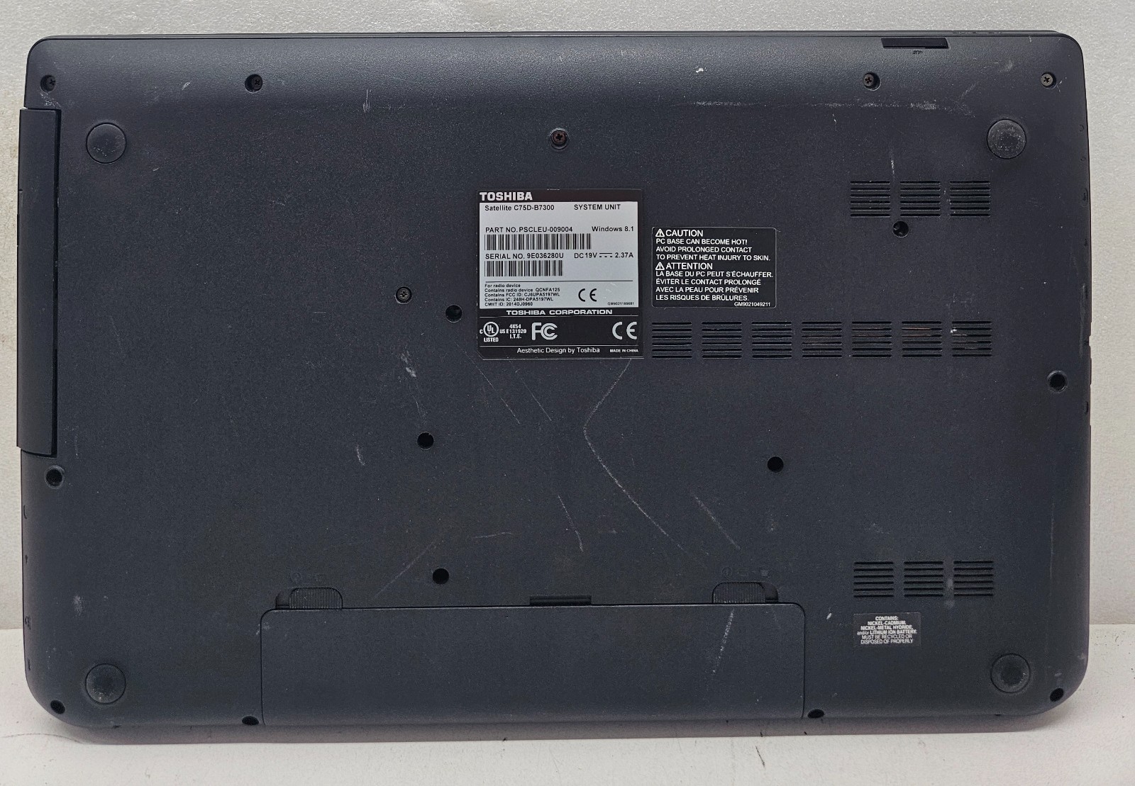 Toshiba Satellite C75D 17.3″ Laptop AMD A8-6410 6GB Ram 750GB HDD NO OS (FL)