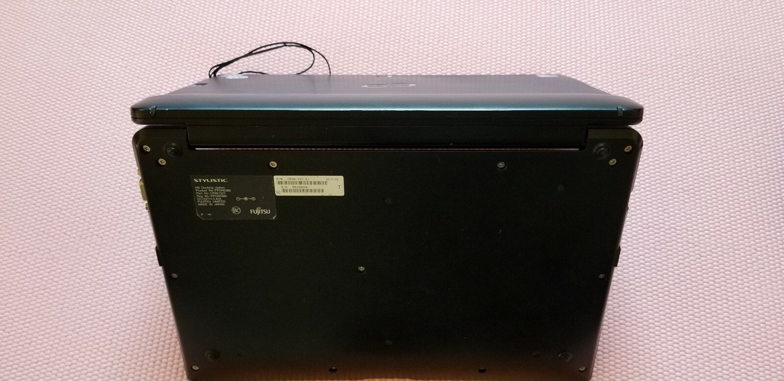 Fujitsu Stylistic Q704 12.5″ Core i5 4200U 8GB 240GB SSD& Docking -Win 10 Pro