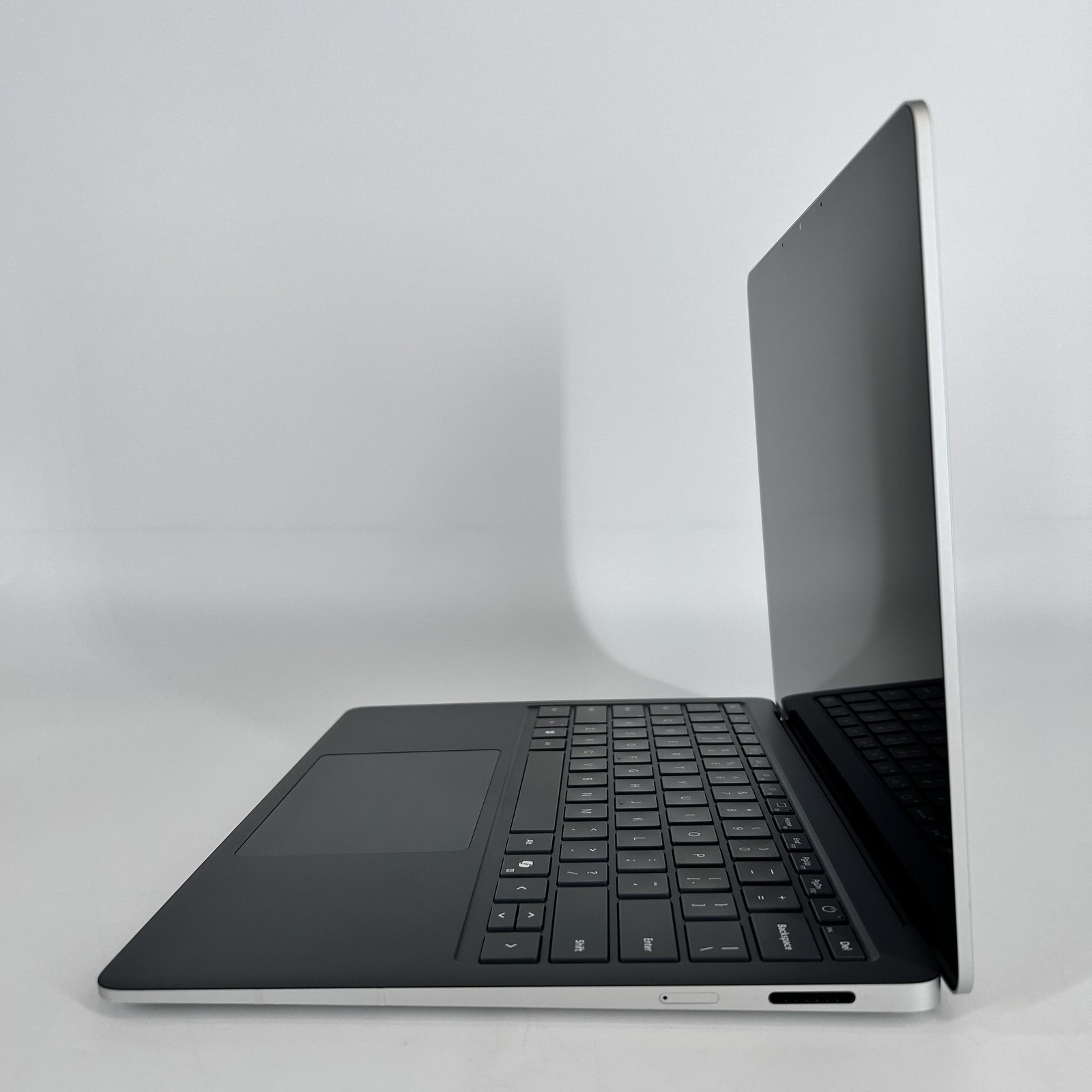 Microsoft Surface Laptop 7 13.8 5G LTE 2K TOUCH 2.2 GHz Ultra 7 268V 32GB 512GB