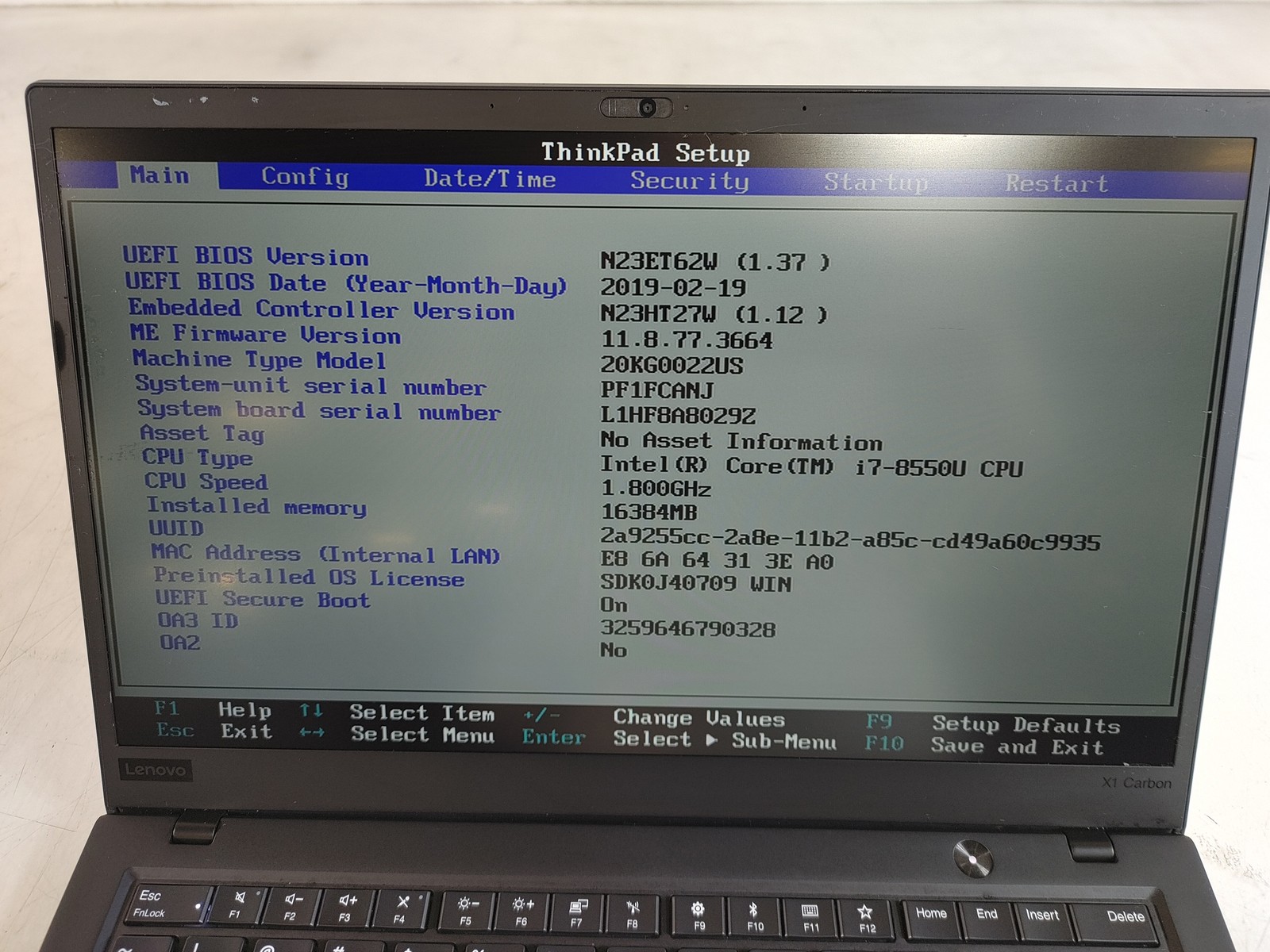 Lenovo ThinkPad X1 Carbon 6th Core i7-8550U 1.80 GHz 16 GB DDR3 No HDD