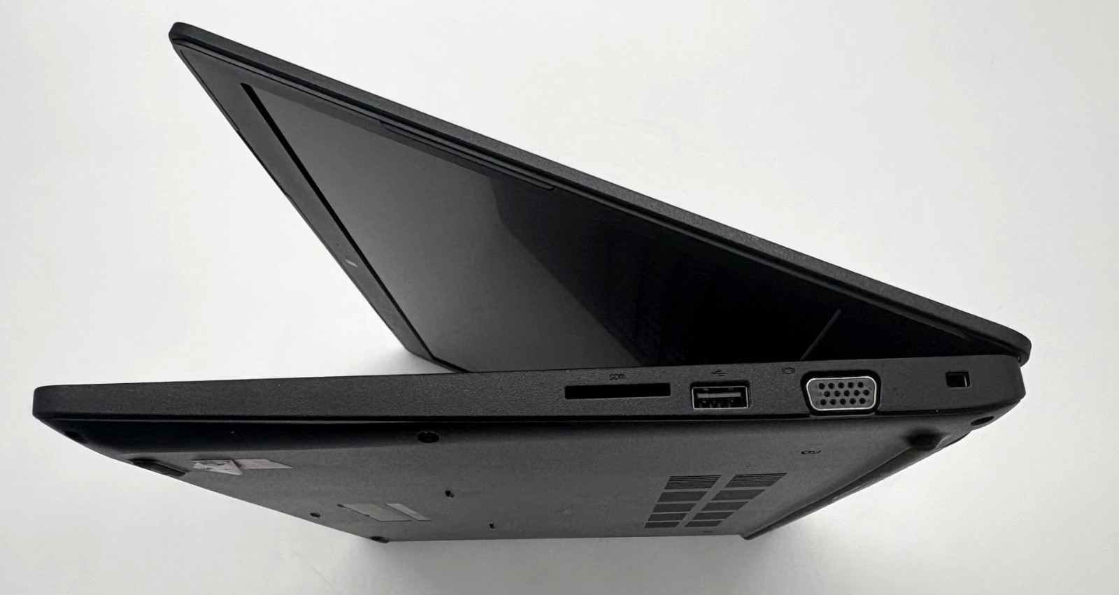 Dell Latitude 3480 Laptop Windows 10 Core i3 7100u 2.4Ghz 8GB 256GB SSD Webcam