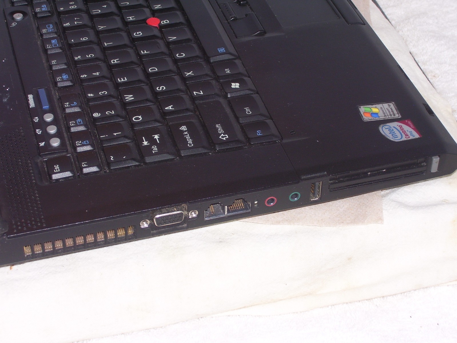 IBM Lenovo ThinkPad T61 15″ Widescreen, Windows 11 x64, 240GB SSD, 8GB RAM, 2GHz