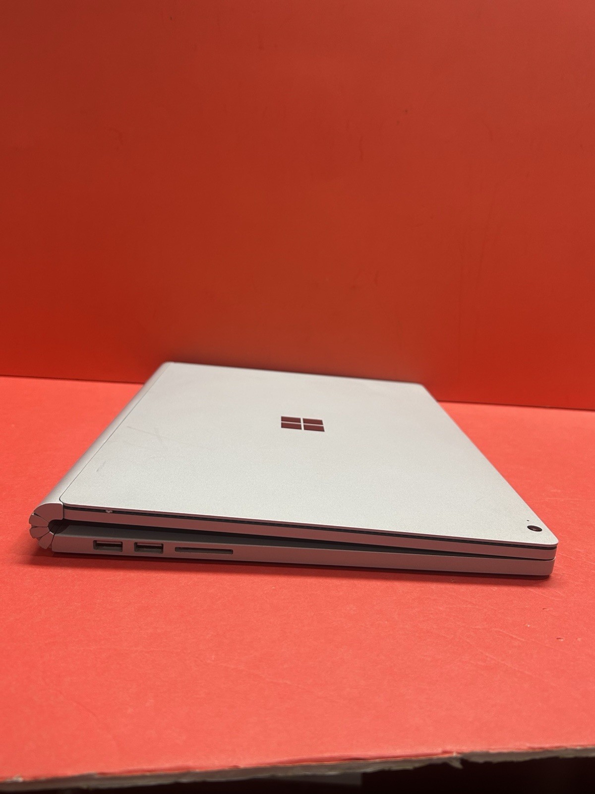 Microsoft Surface Book 3 14” 1900 TOUCH-10th i7-1065G7 16GB 256GB GTX 1650 Max-Q