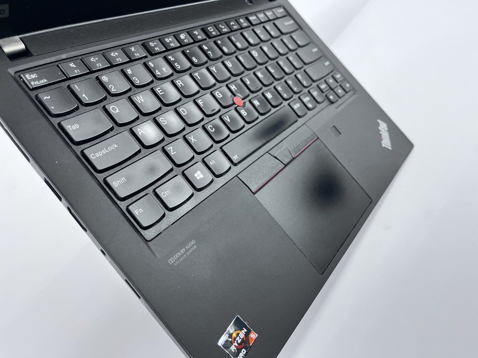 Lenovo ThinkPad T14 (Gen 1) 14″ Ryzen 5 Pro 4650U 2.10GHz 16GB 512GB *Grade C*
