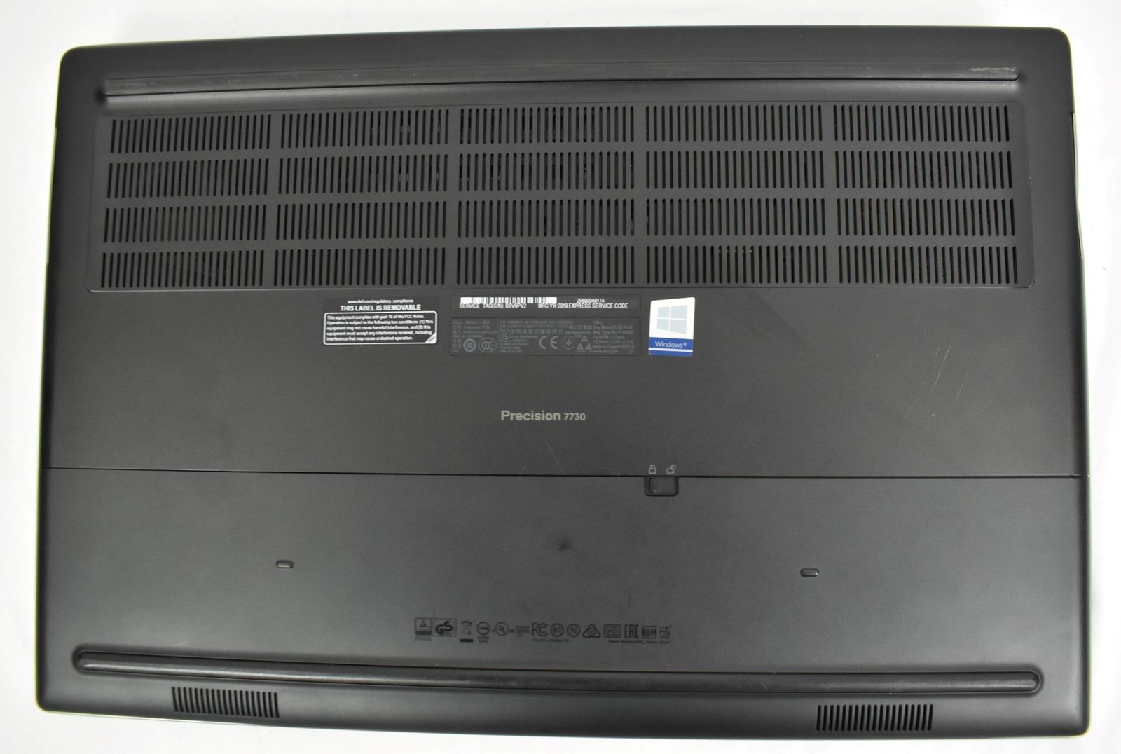 Dell Precision 7730 i7-8850H 2.6GHz 32GB 256GB SSD No OS 17.3″ Quadro P3200