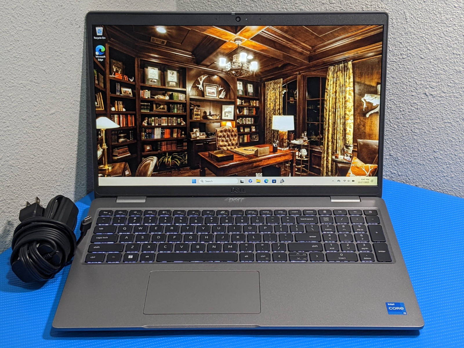 Dell Latitude 5540 15.6″FHD i5-1335U 1.3GHz 16GB 256GB Warranty-04/2027 +Charger