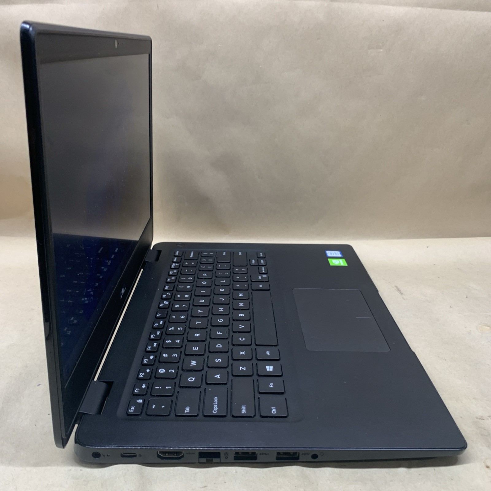 Dell Latitude 3400, Core i7-8565U@1.8GHz, 8GB RAM, 256GB SSD, NVidia MX130, W11P