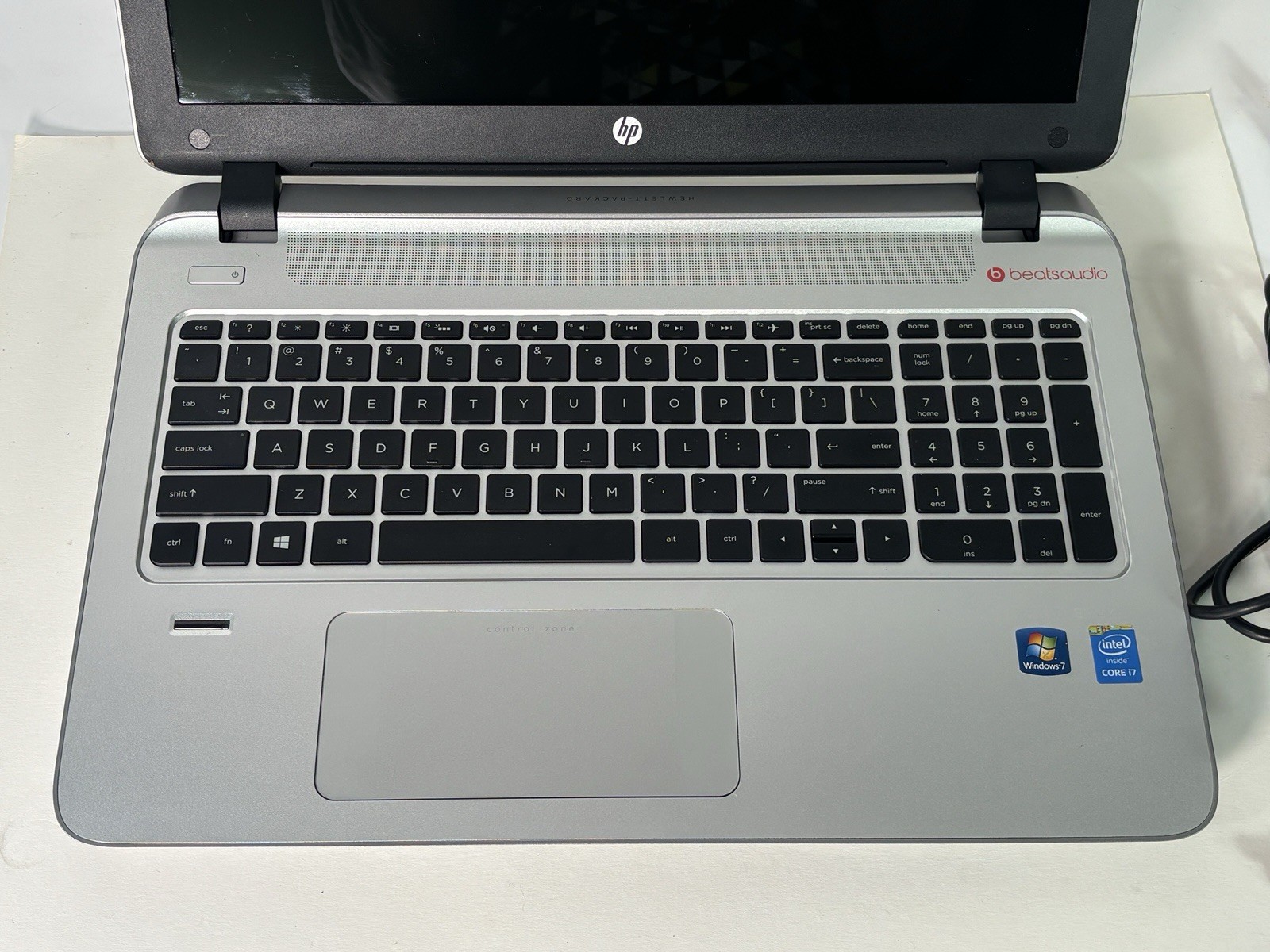 HP Envy 15t-k000 15.6″ Laptop i7-4710HQ 2.50GHz 16GB Ram 1TB HDD Win 10 Home