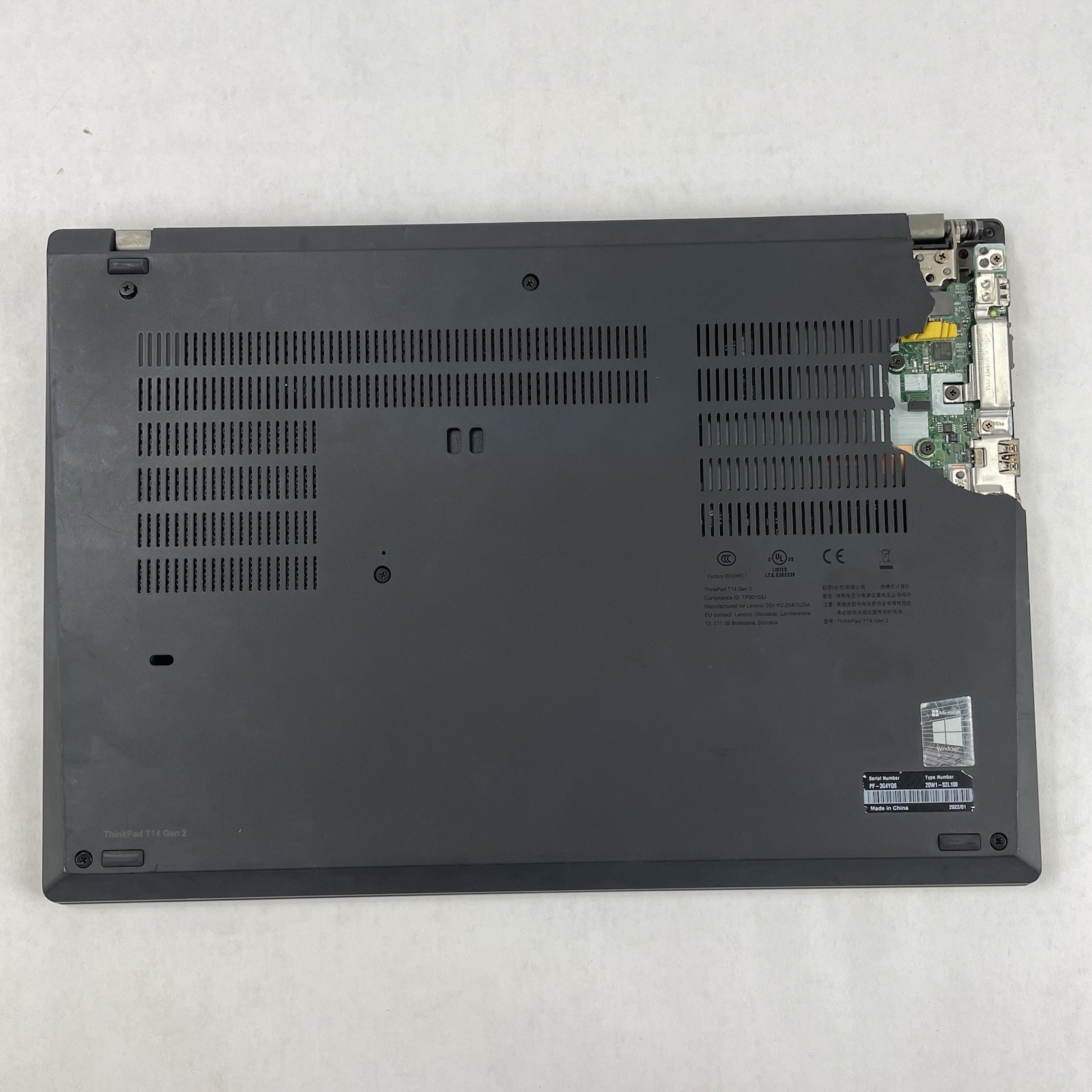 Lenovo ThinkPad T14 Gen2i 14″ i5-1145G7 2.60GHz 16GB RAM No SSD/OS/AC-Bad Bottom