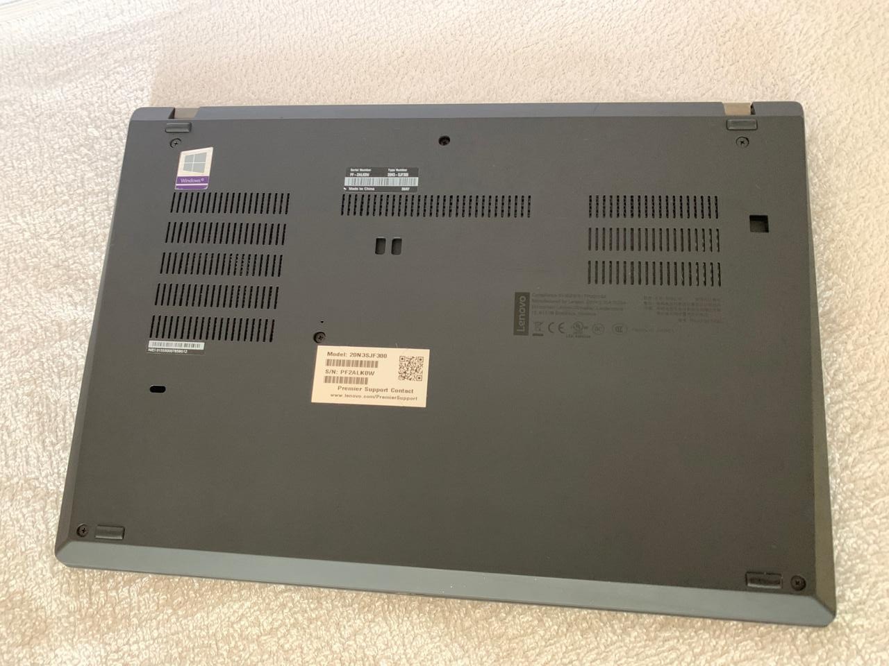 Lenovo ThinkPad T490 i5-8365U 16GB 1TB SSD 14.1” FHD IPS