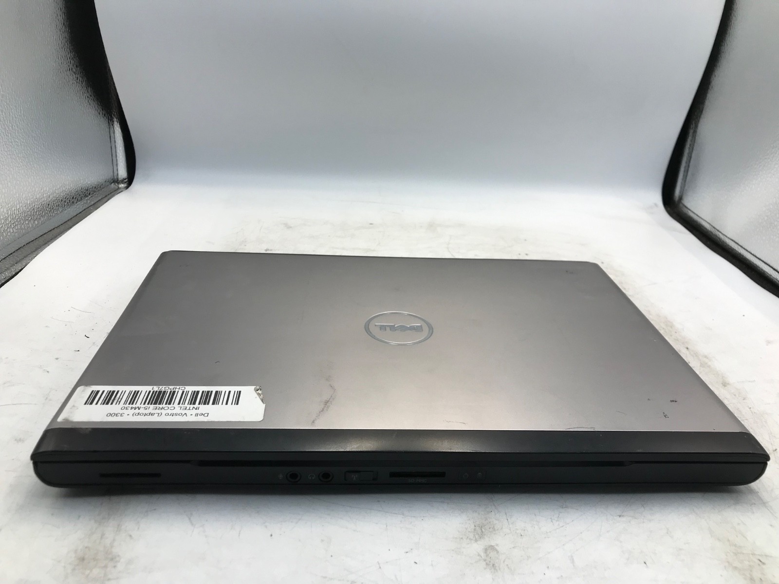 Dell Vostro 3300 Intel Core i5 1st Gen. 13″ Laptop 2GB RAM NO HDD-MZ