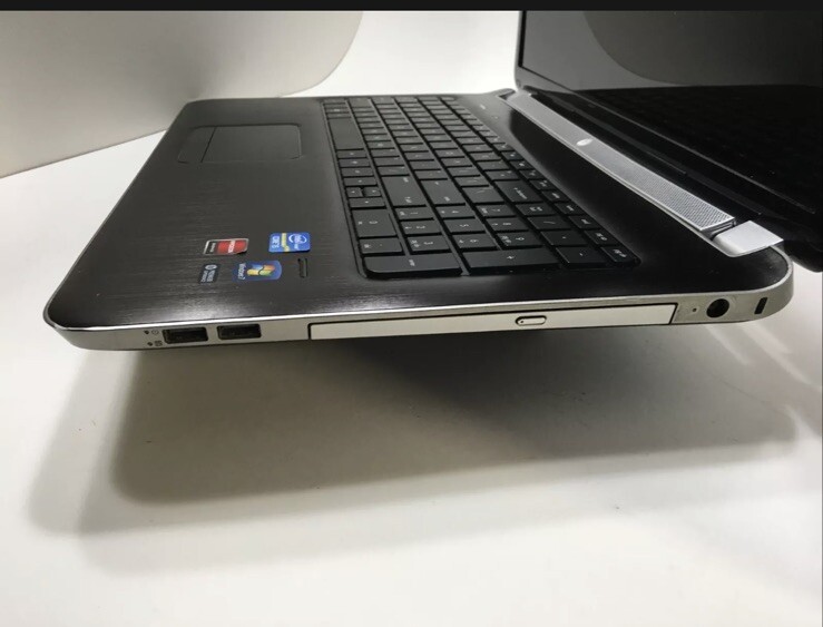 Burgundy HP Pavilion DV7-6000 Laptop Burgundy