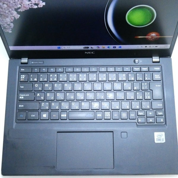 NEC LAVIE Direct PM i5-10210U Intel UHD 8GB SSD 256GB 13.3″FHD Win11 Ultra Light