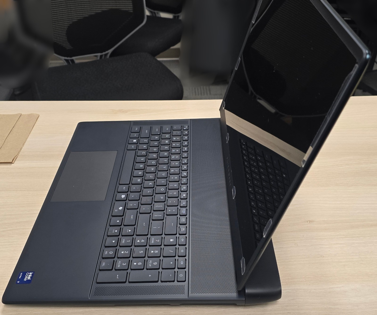 Alienware 18 Area-51 | i9 275HX | RTX 5080 | 64GB RAM | Alienware Elite Care Inc