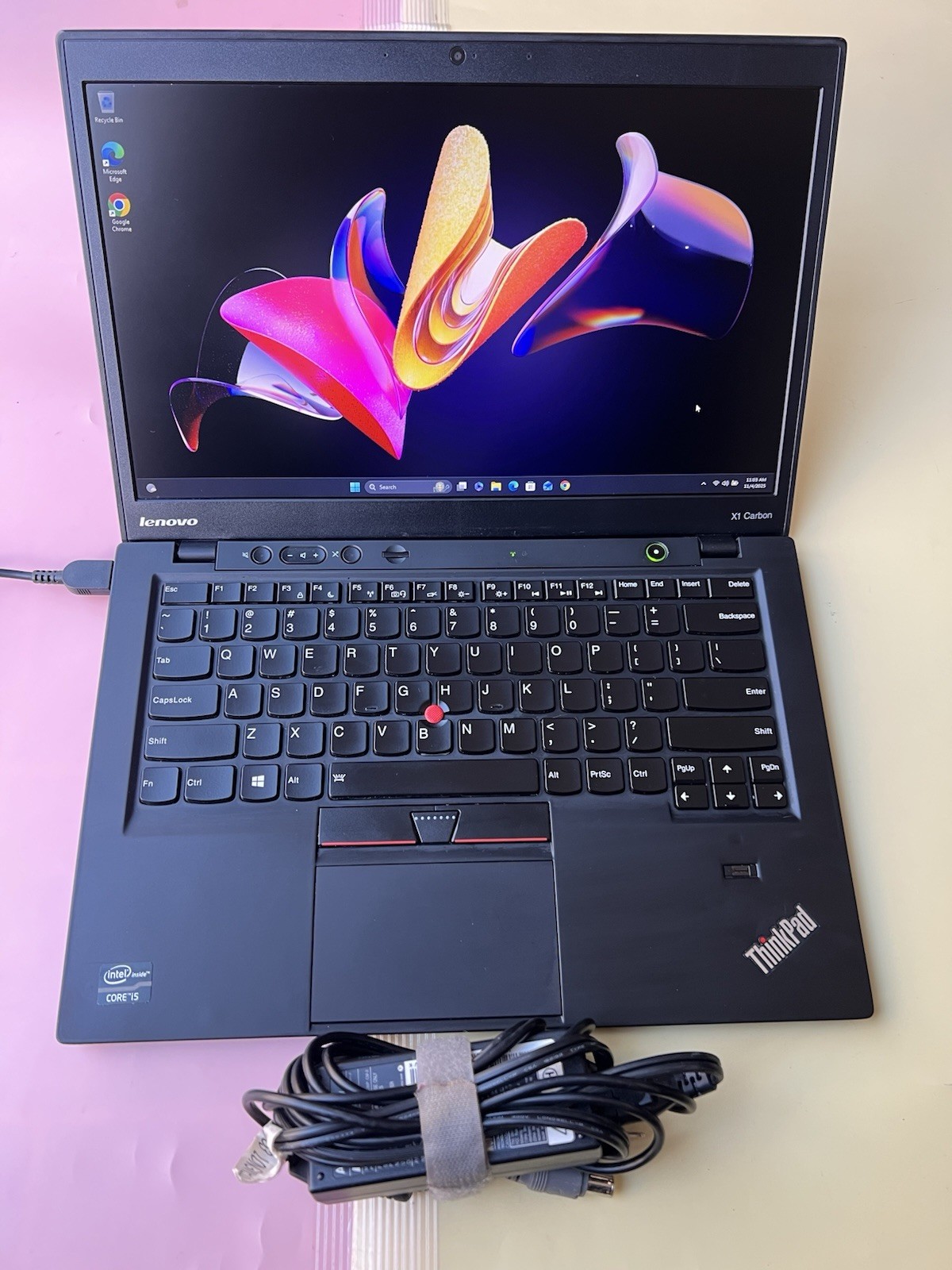 LenovoThinkPad X1 Carbon Core i5-3317U 128GB SSD 4GB RAM BACKLIT WEBCAM 1600X900
