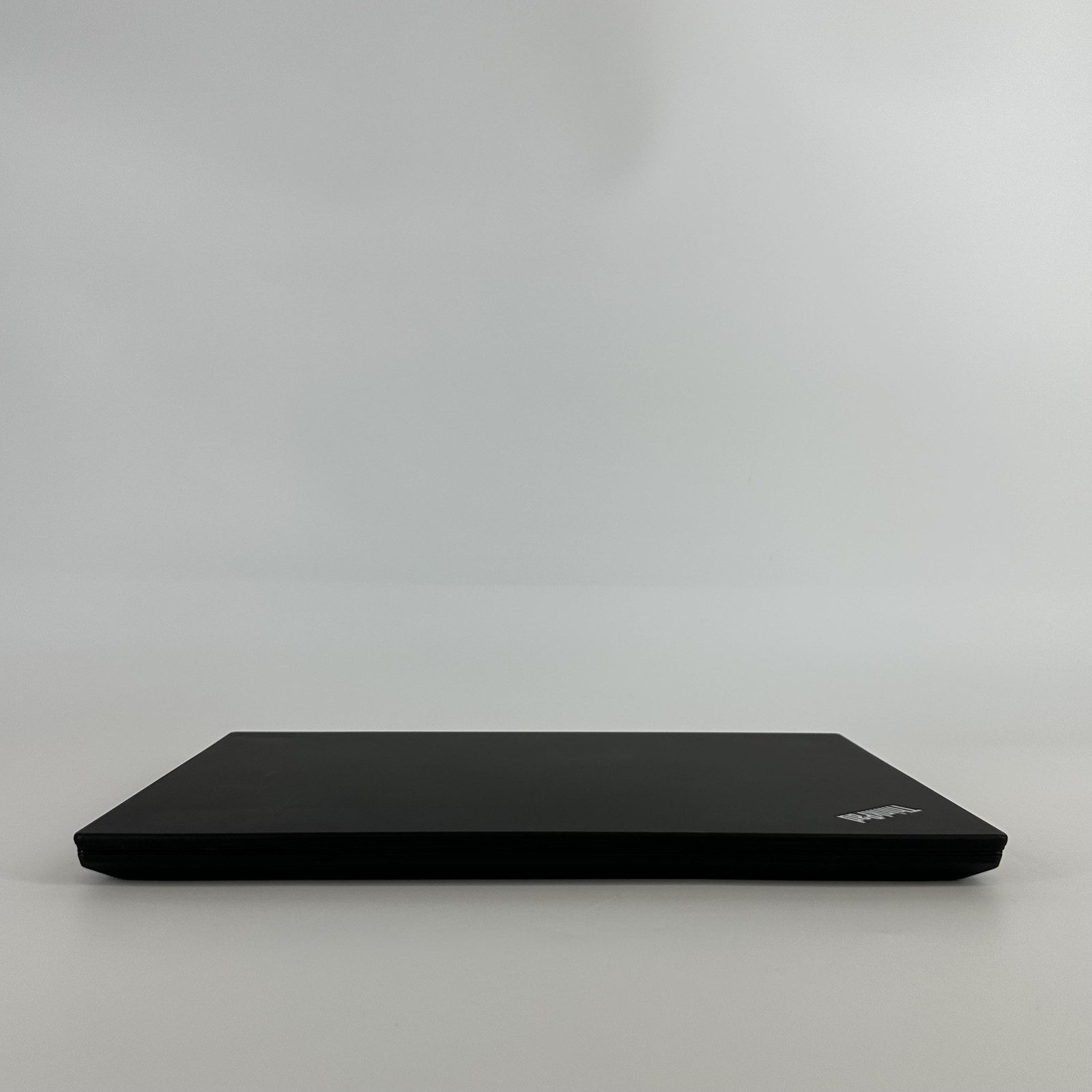 Lenovo ThinkPad P14s Gen 2 FHD 1.9 GHz Ryzen 7 PRO 5850U 32GB 512GB SSD Good