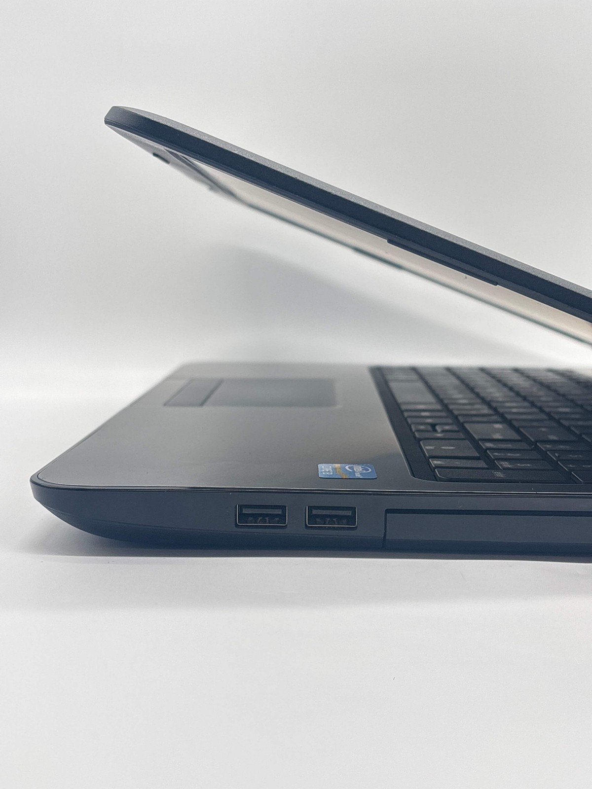 HP 250 G3 15.6″ i3-3217U 4GB RAM 500GB HDD – For Parts