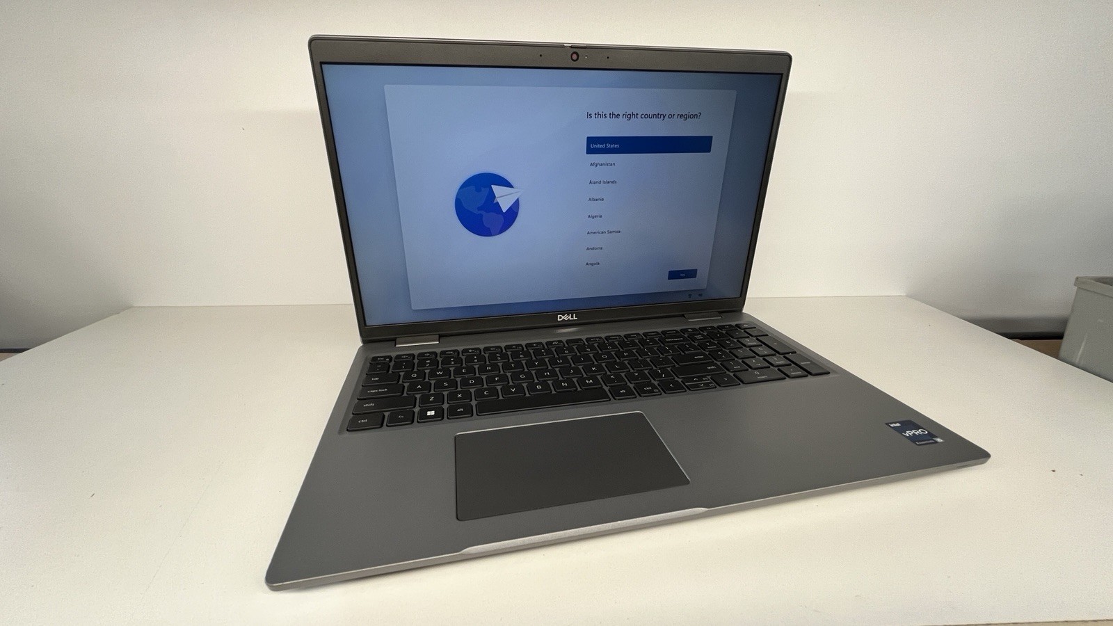 Dell Precision 3570 | i5-1235U | 512 NVME | 16GB DDR4 | Win 11 Pro | Intel Iris