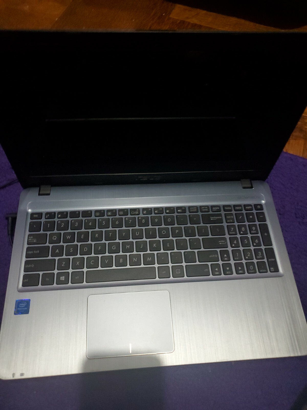 asus laptop model : X540S