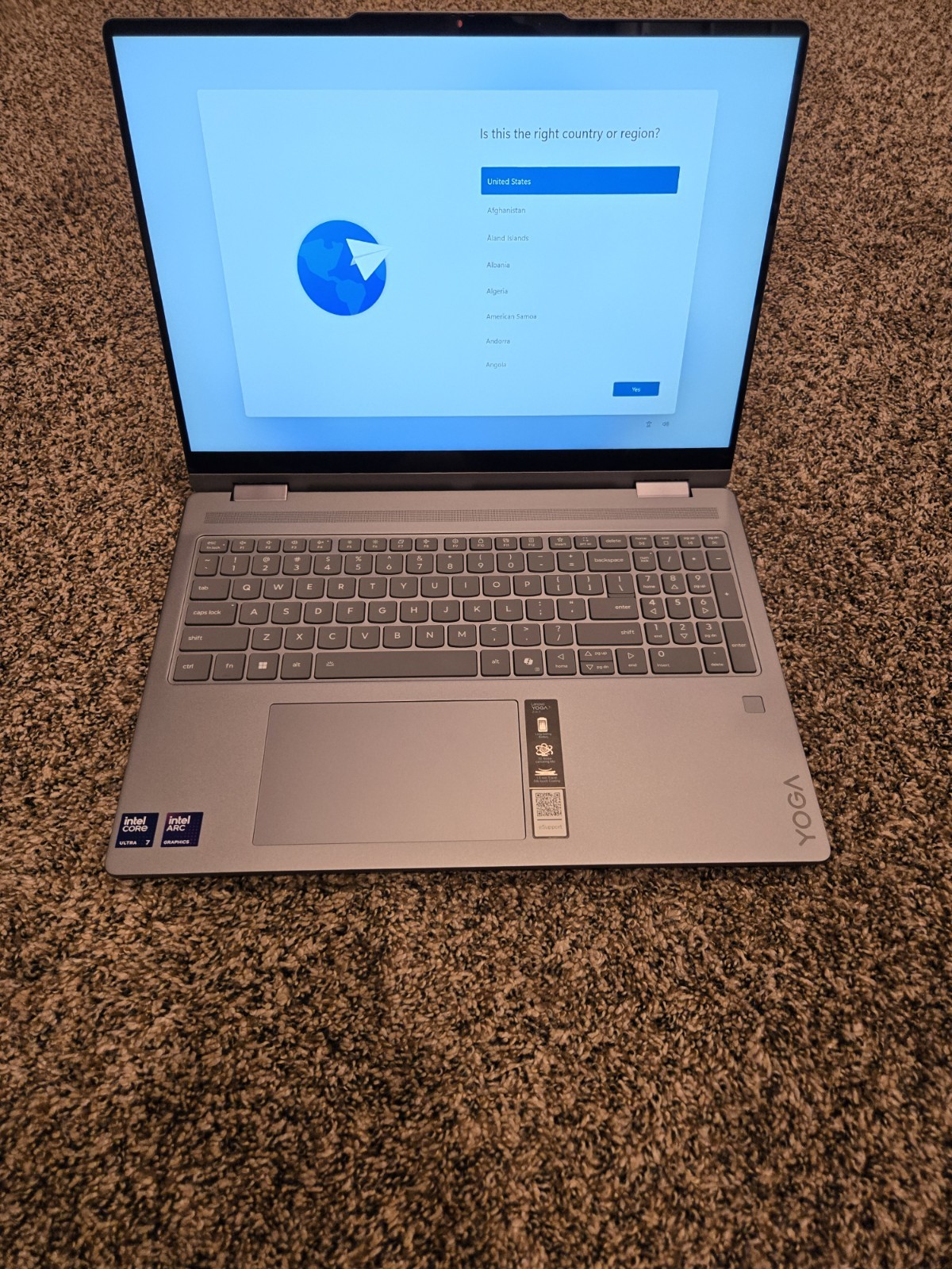 Lenovo Yoga Slim 7i Aura Edition 15.3″ 2.8K Touch Ultra 7 256V 16GB 1TB w11P